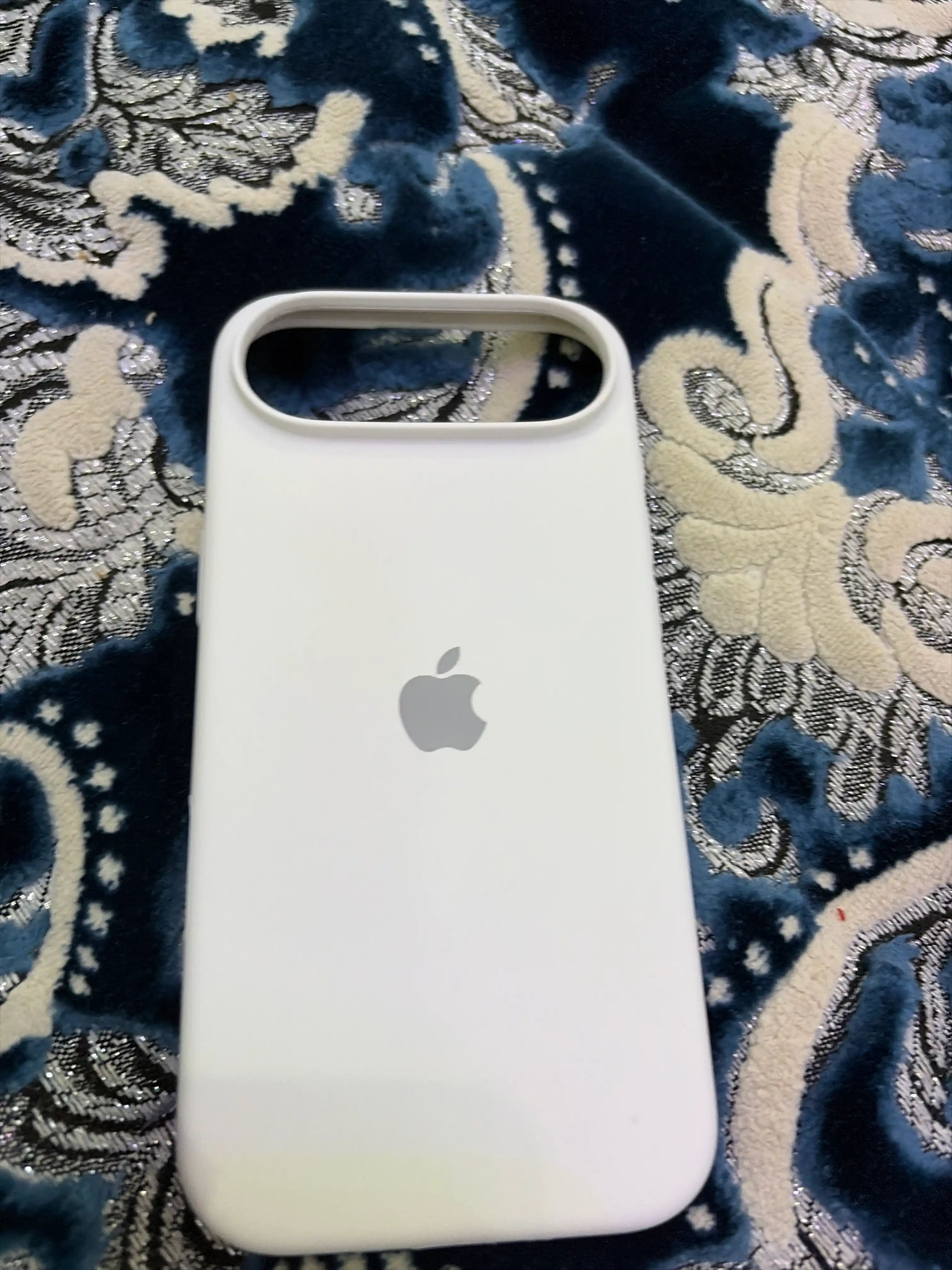 Чехол для iPhone 11–17, Pro, Pro Max — силикон Soft Touch, микрофибра