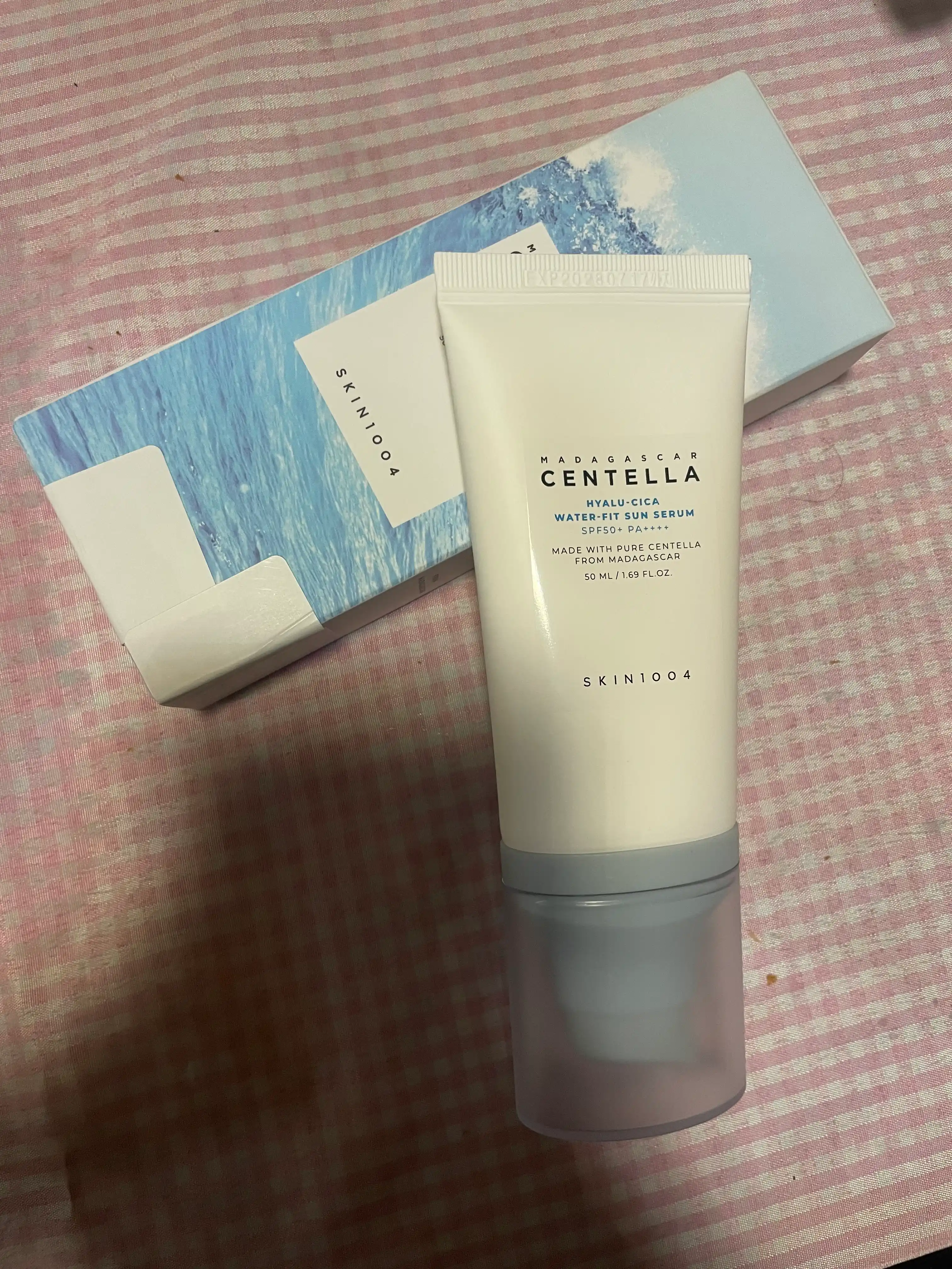 Солнцезащитный крем для лица Hyalu-Cica Centella Water-Fit Skin 1004 SPF50, 50 мл