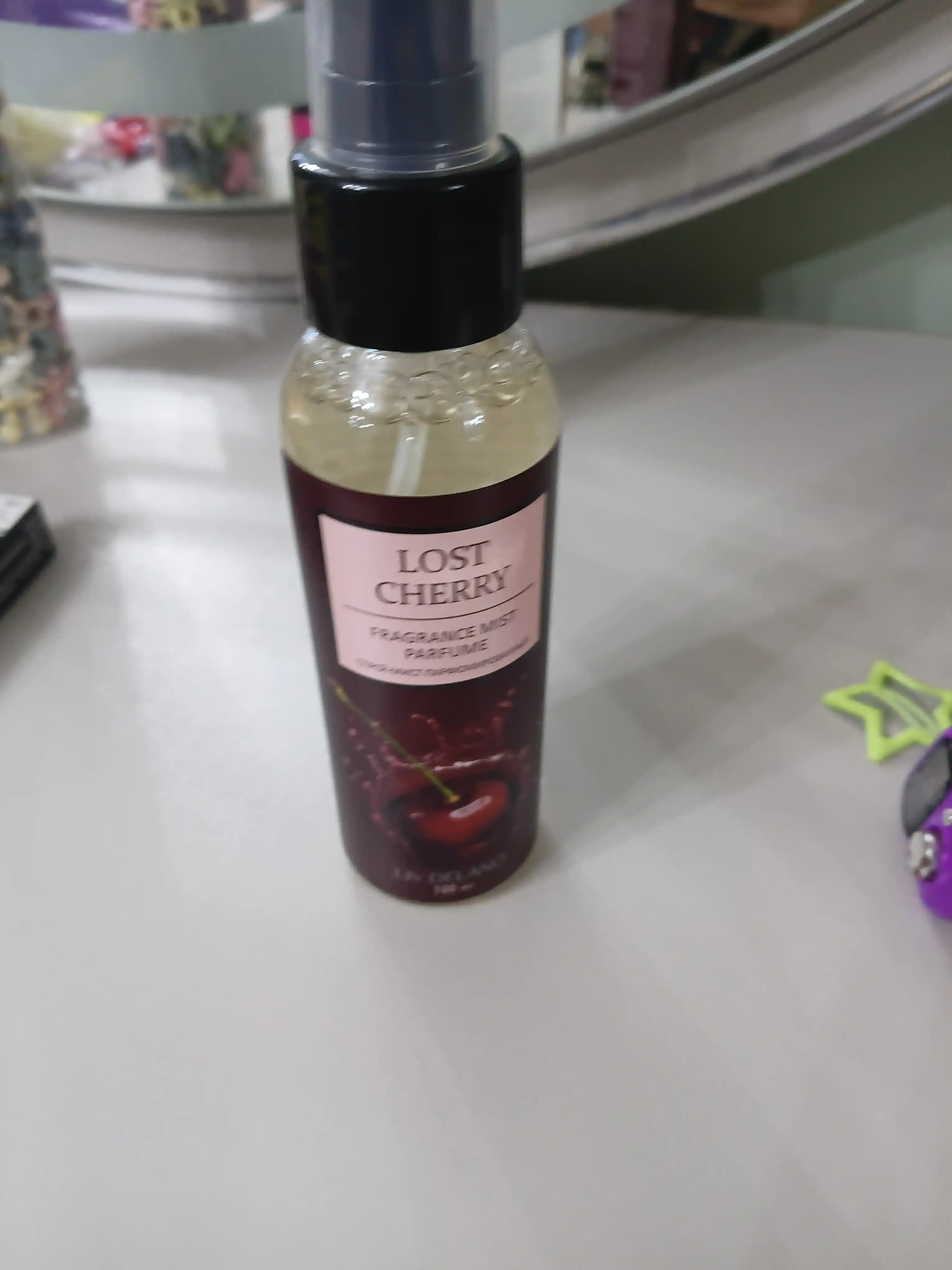 Parfyumlangan sprey-mist tana uchun Lost Cherry Liv Delano, ayollar uchun, 100 ml