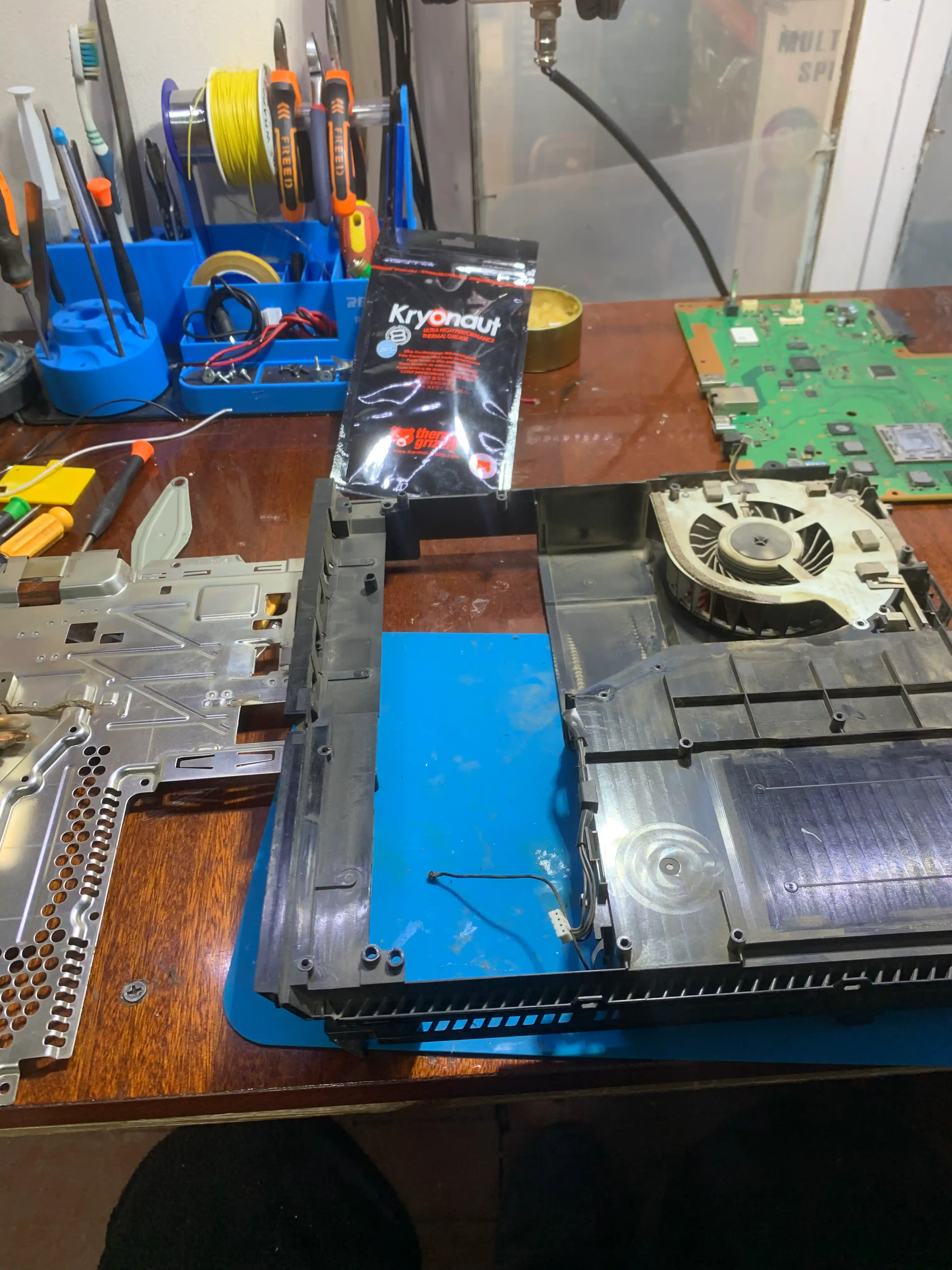 Thermal Grizzly Kryonaut — термопаста для CPU/GPU, 1 г / 5.5 г / 11 г 
