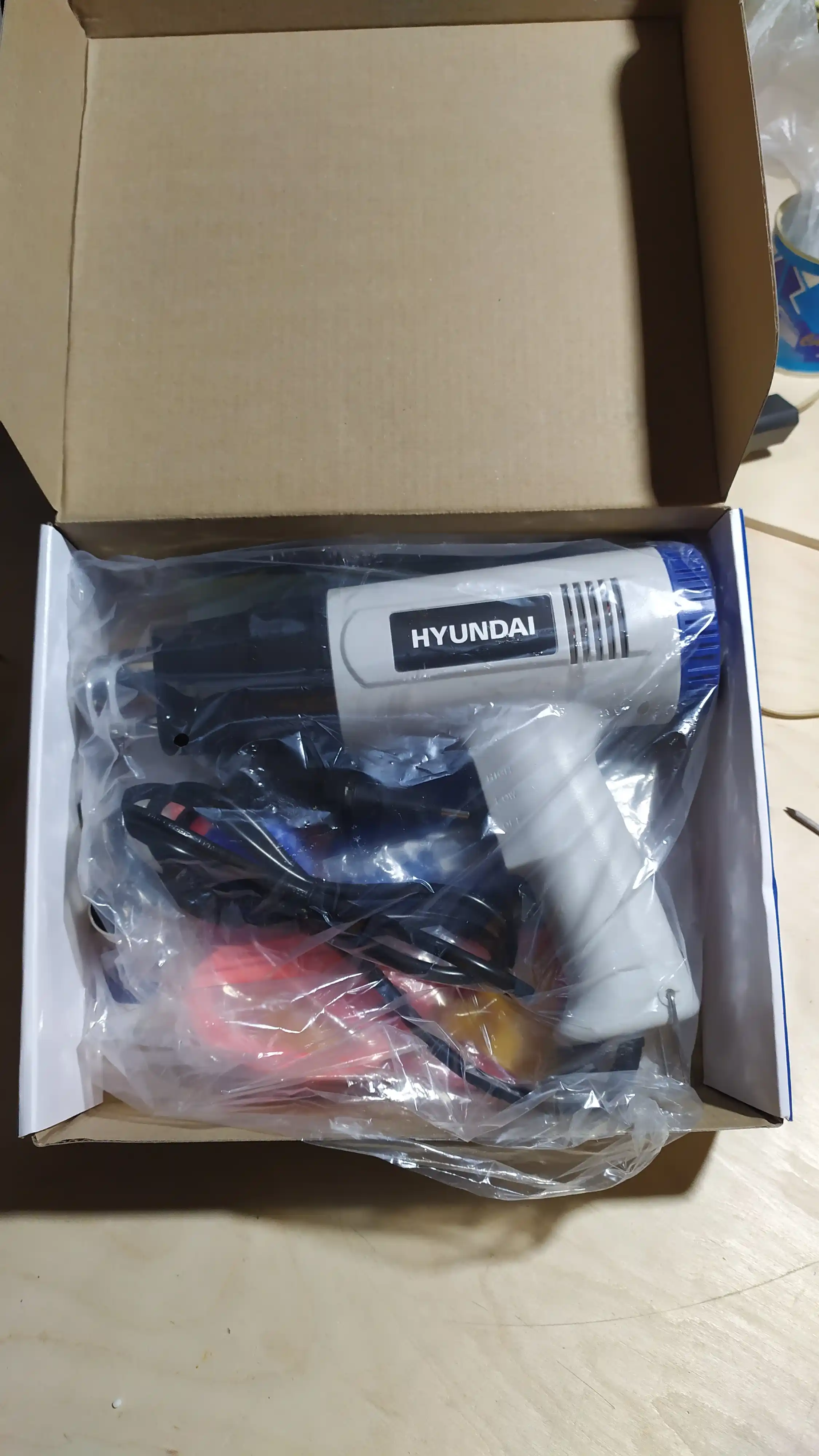 Qurilish feni 2000V HYUNDAI