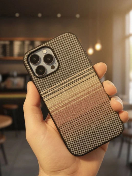 Чехол с текстурой карбона для iPhone 11, 12, 13, 14, 15, 16, Pro и Pro Max