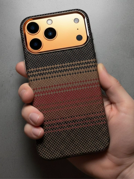 Чехол с текстурой карбона для iPhone 11, 12, 13, 14, 15, 16, Pro и Pro Max