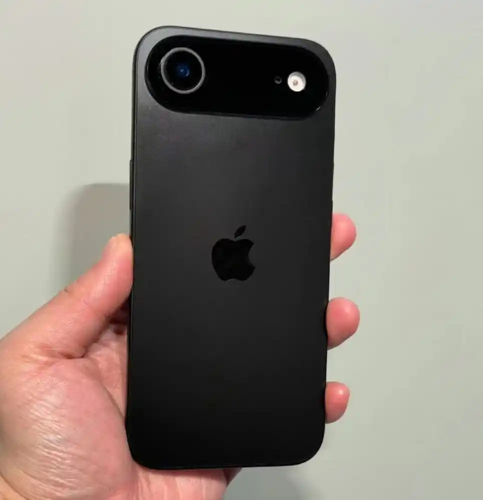 Apple smartfon iPhone 17 Air 256GB, 512GB, 1TB, eSIM