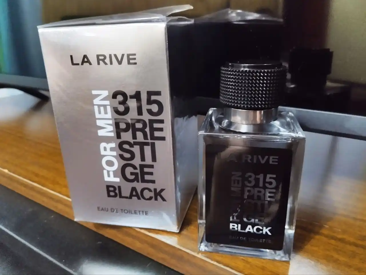 Erkaklar xushbo'ylangan suvi LA RIVE, 315 PRESTIGE BLACK, 100 ml