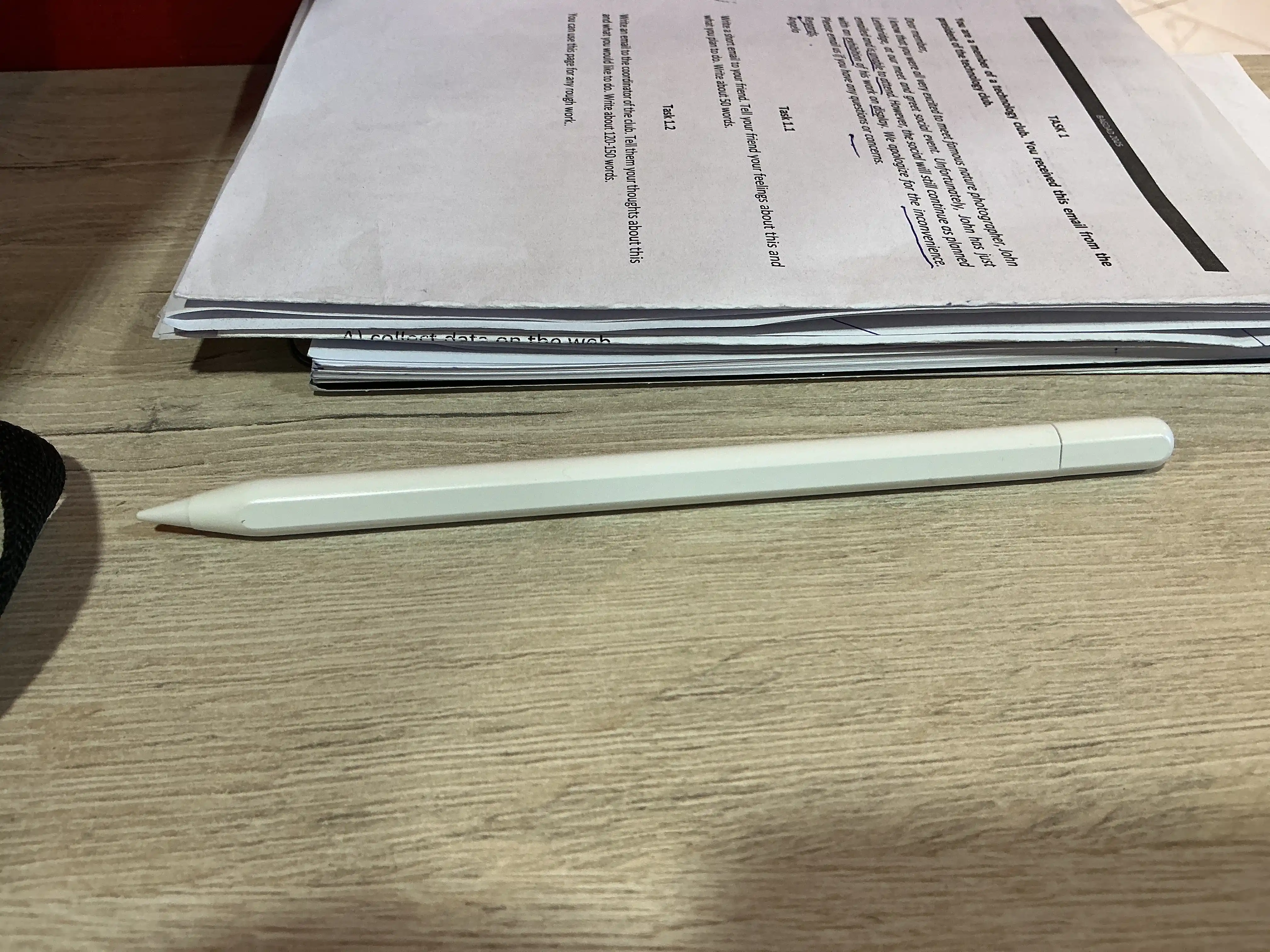 Universal stilus (Smart Stylus) iPad planshetlari uchun (2018-2026))