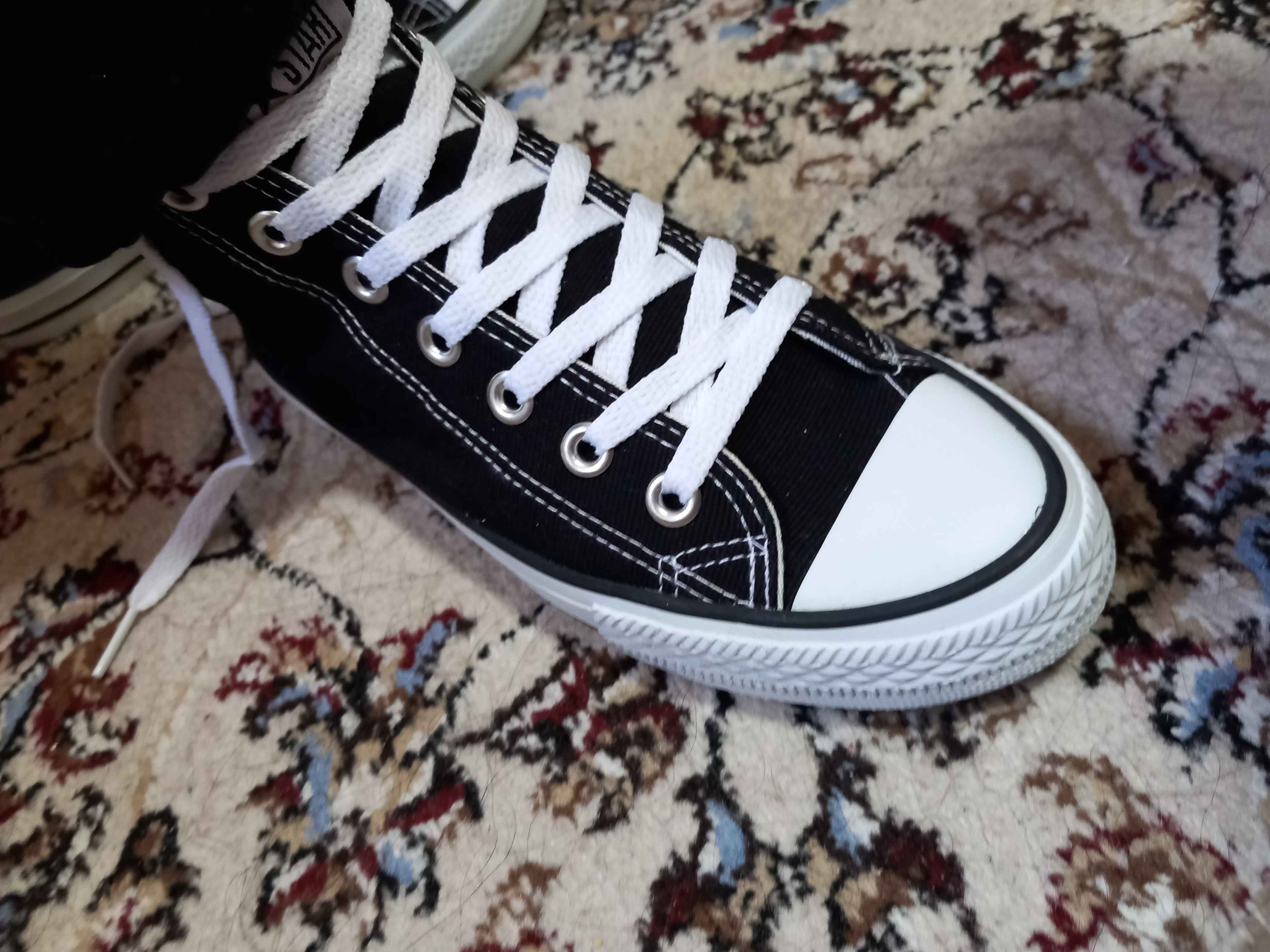 Kedalar Converse sport, yoz-kuz-bahor mavsumi uchun