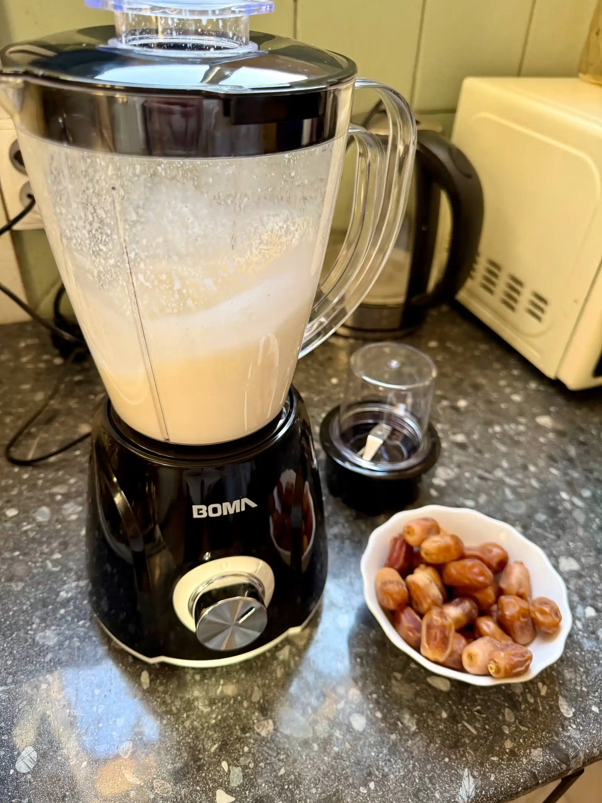Blender statsionar BOMA 2 in 1, blender+kofemolka, 800Vt, hajmi 1.5 L (BM-Y66AA/BM-806)