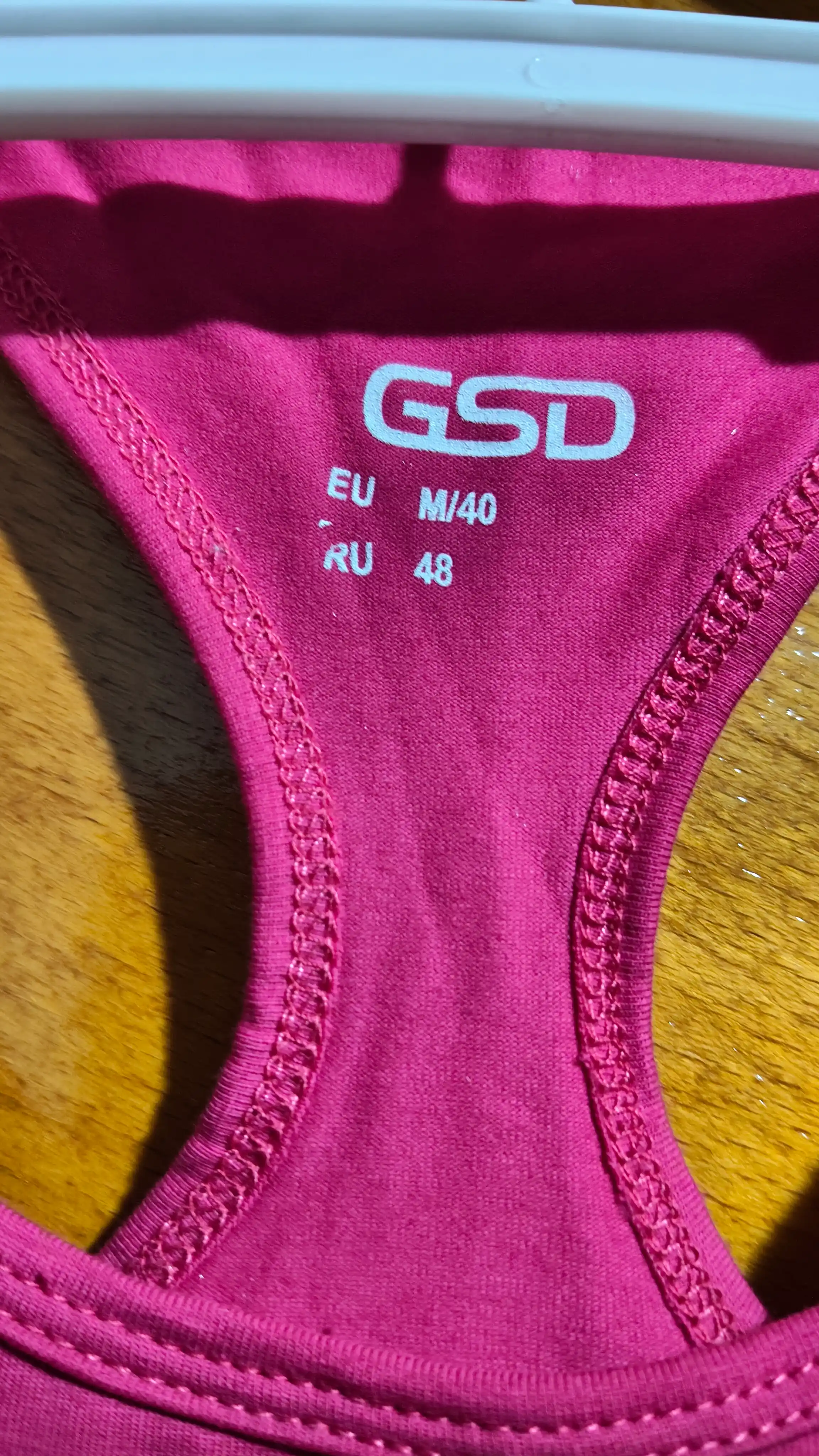 Sport, ayollar, yugurish va sport zali uchun top-bra