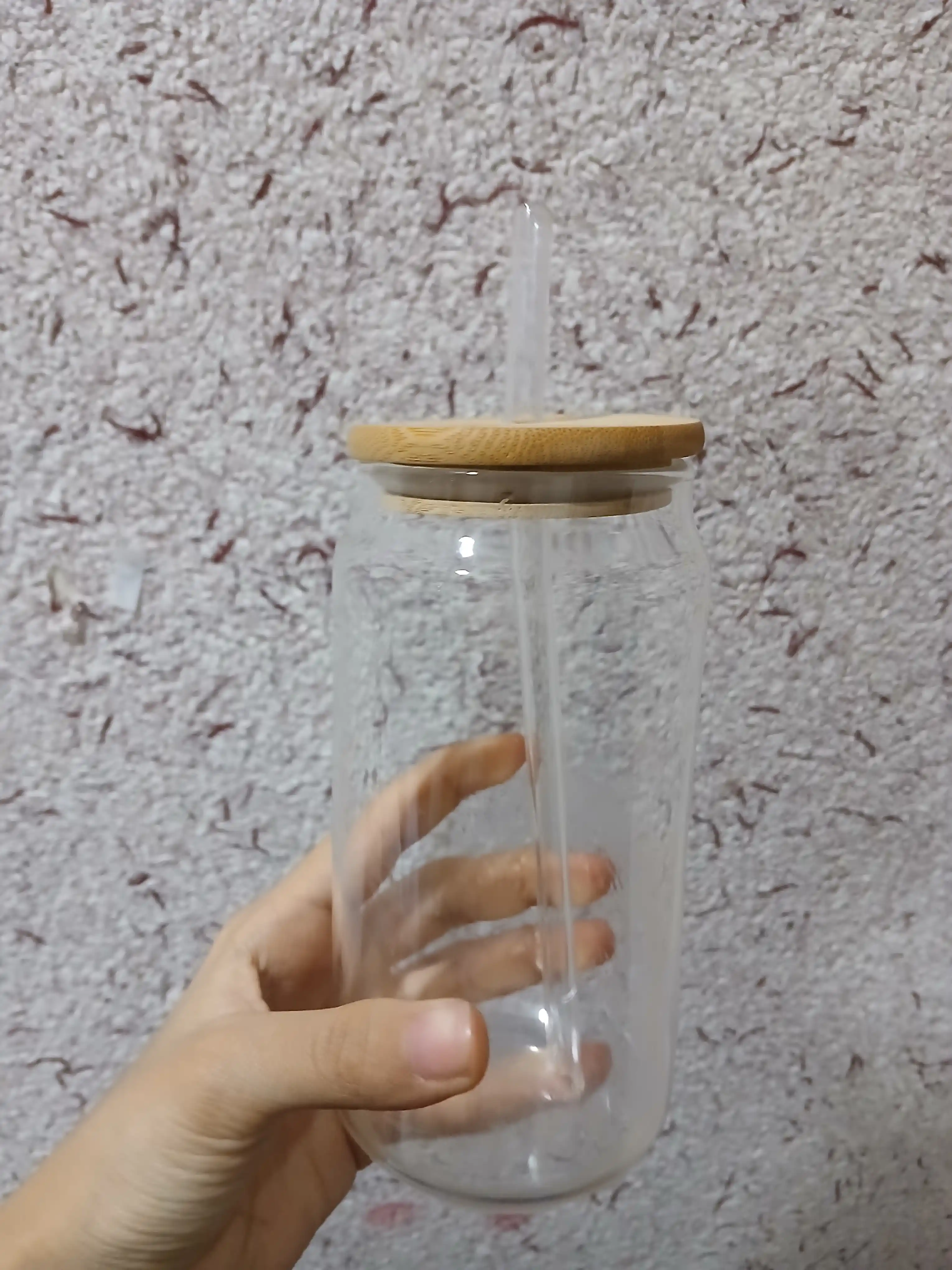 Muhrlangan qopqoq va somonli shisha stakan, 500 ml