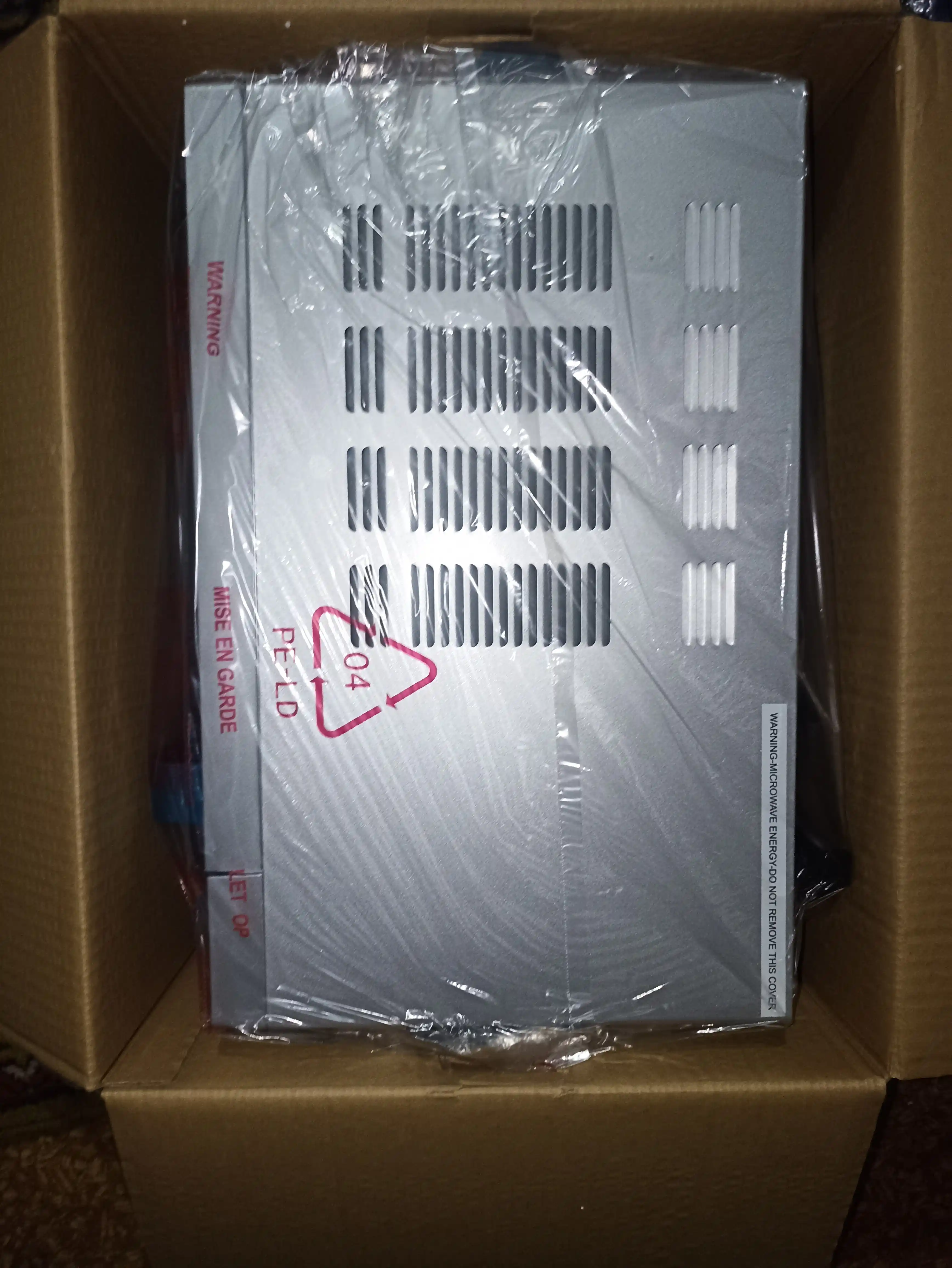 BESTON mikroto'lqinli pechi 20L 700W — 3 yillik kafolat, mikrovolnovka