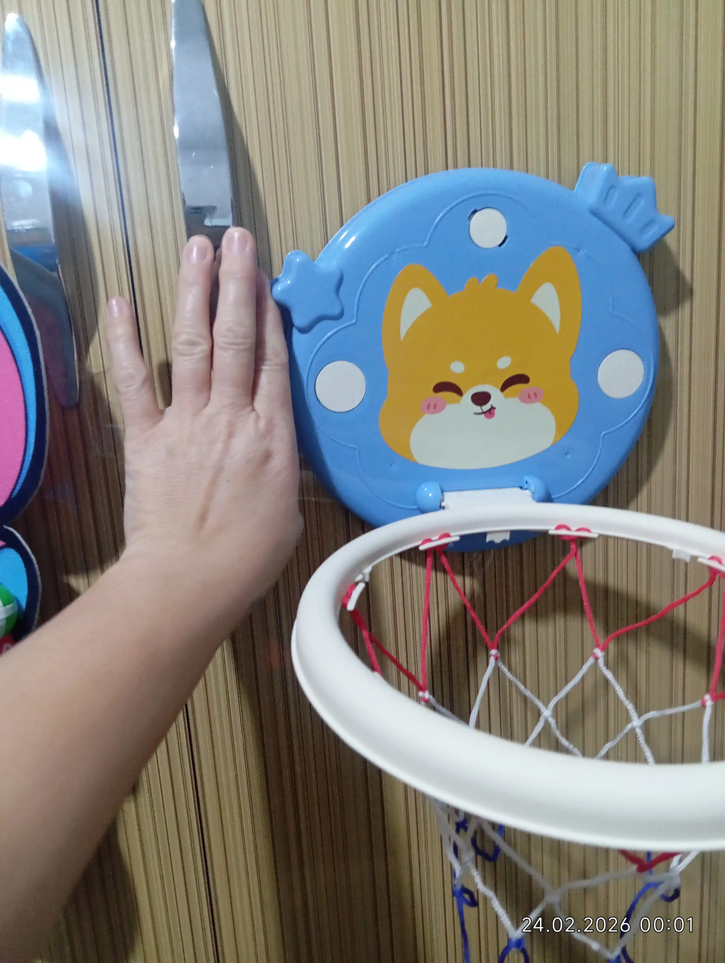 Hisoblagichli devor basketbol taxtasi, uy va bolalar uchun o‘yinchoq +3 ta koptok