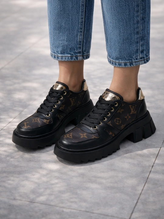 Женские кроссовки на платформе — стильные chunky sneakers, удобная повседневная обувь - 