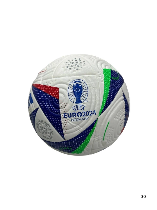 Nike Euro 2024 futbol to‘pi, sun’iy stadion uchun 5-o‘lcham, kattalar uchun mos
