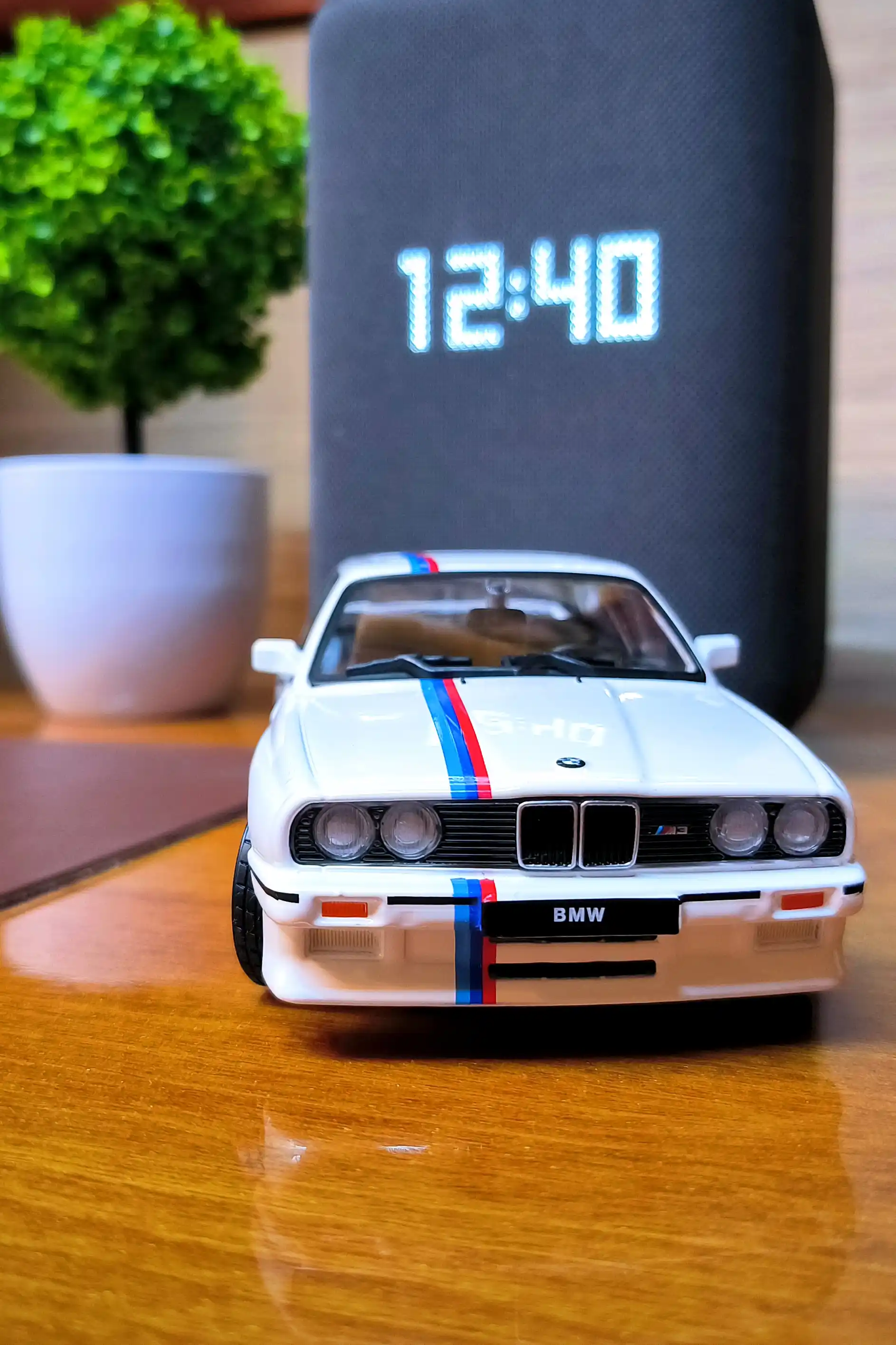 BBURAGO 1/24 kolleksiya o'yinchoq moshinasi: Mercedes, BMW