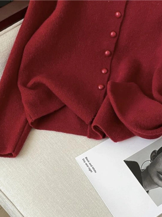 Ayollar kardigani, sviteri, jemperi, trikotaj, tugmali, kofta, yupqa, bahor va yoz uchun