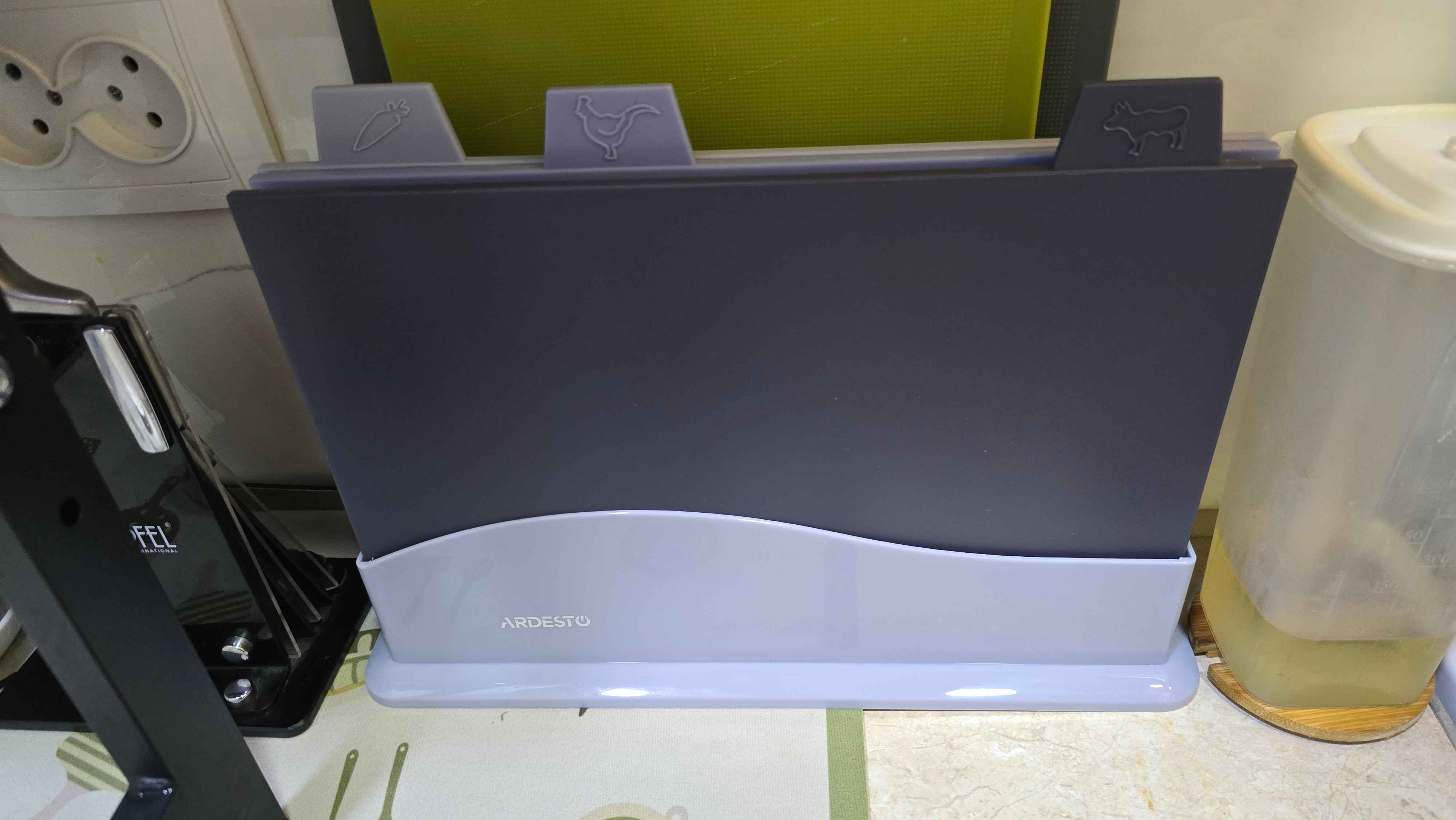 Ardesto Fresh 4 dona taglikli kesish taxtalari to‘plami, plastik, 23,8×33,8 sm, AR1404GB
