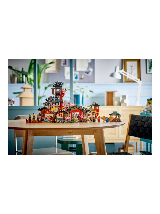 Конструктор LEGO NINJAGO Старый город: 15-летний юбилей 71861