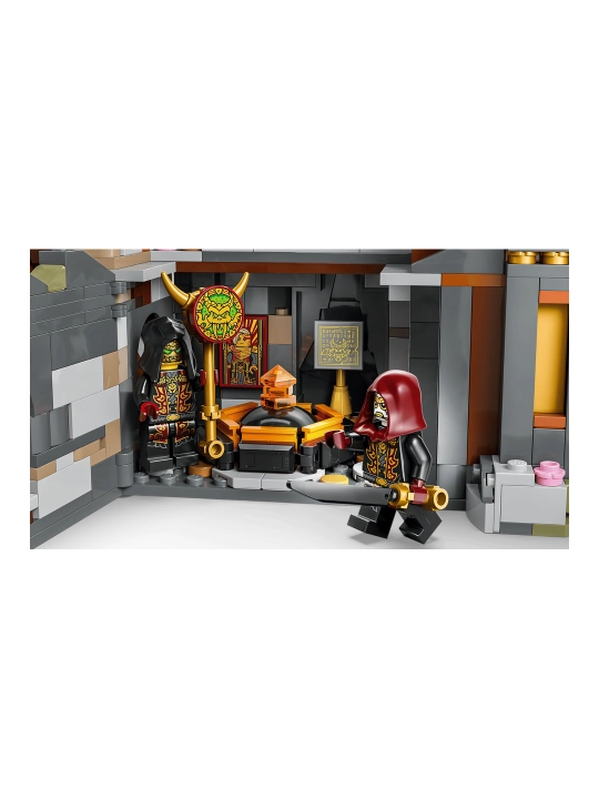 Конструктор LEGO NINJAGO Старый город: 15-летний юбилей 71861