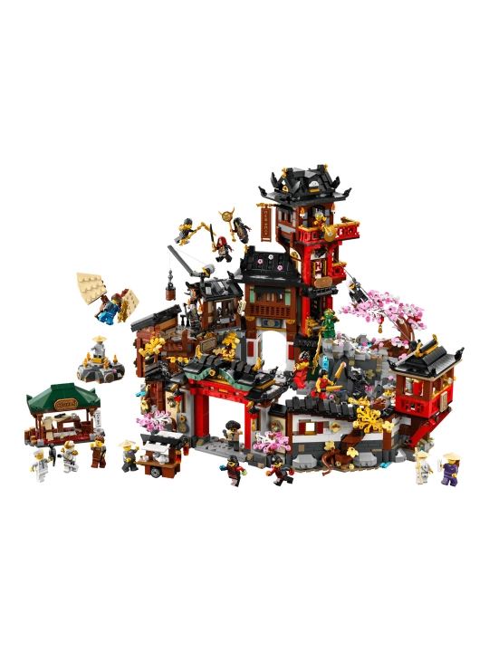 Конструктор LEGO NINJAGO Старый город: 15-летний юбилей 71861