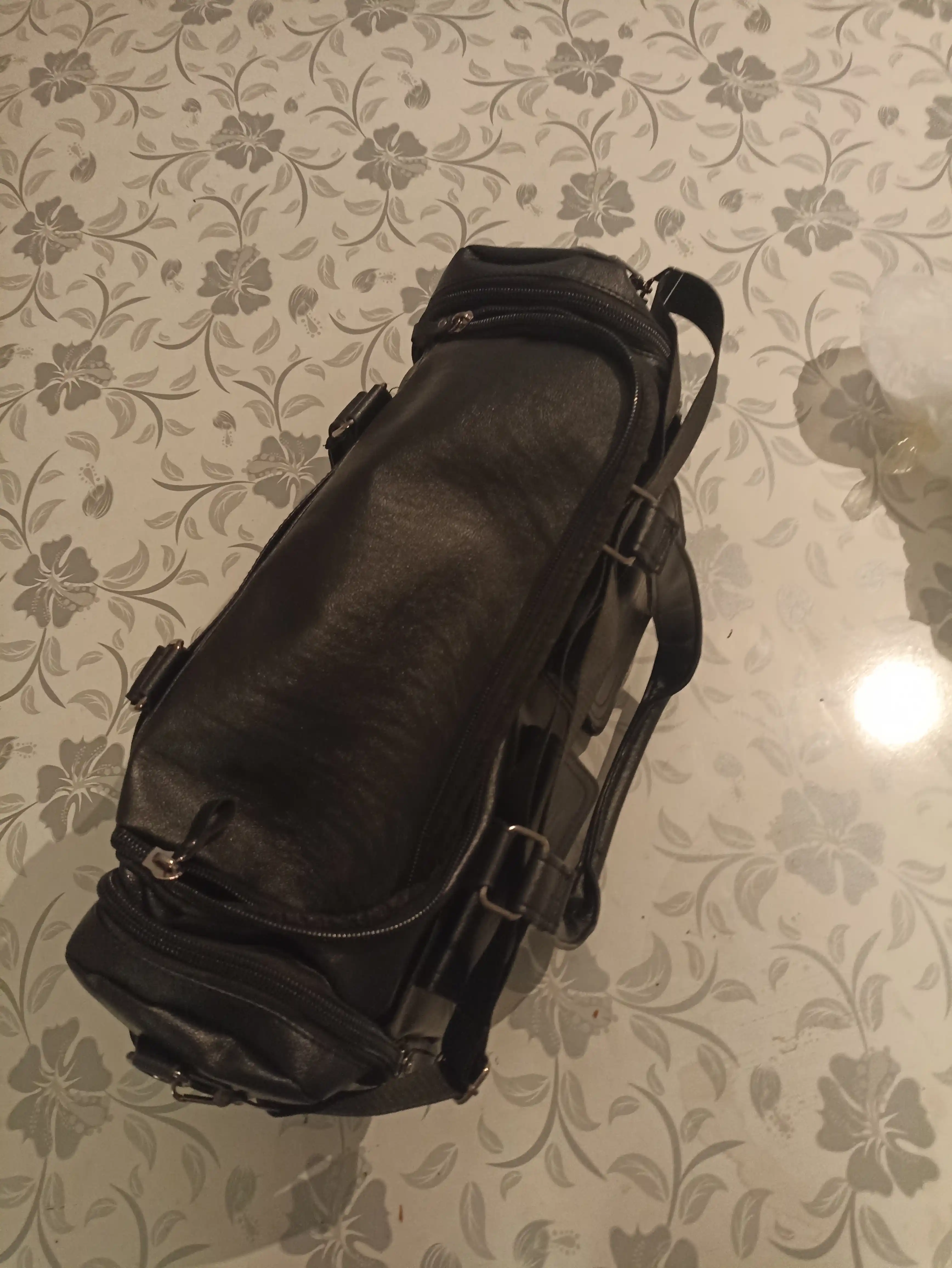 Ko‘p Maqsadli Charm Yo‘l Sumkasi – Sport, Ish, Sayohat va Kundalik Foydalanish Uchun