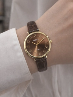 Оливковый