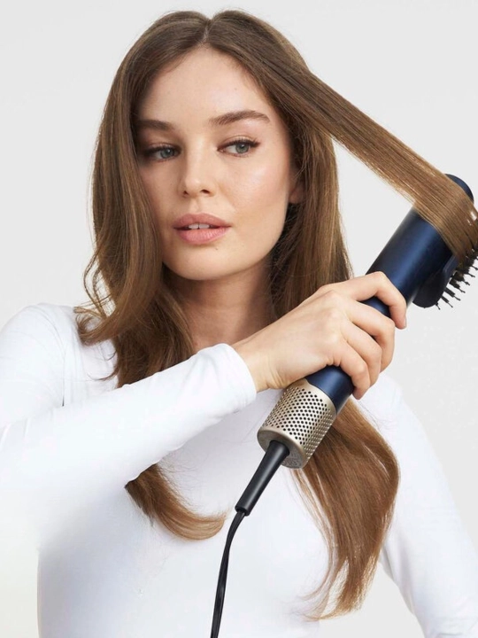 BaByliss sochni tekislovchi va hajm beruvchi fen cho'tkasi