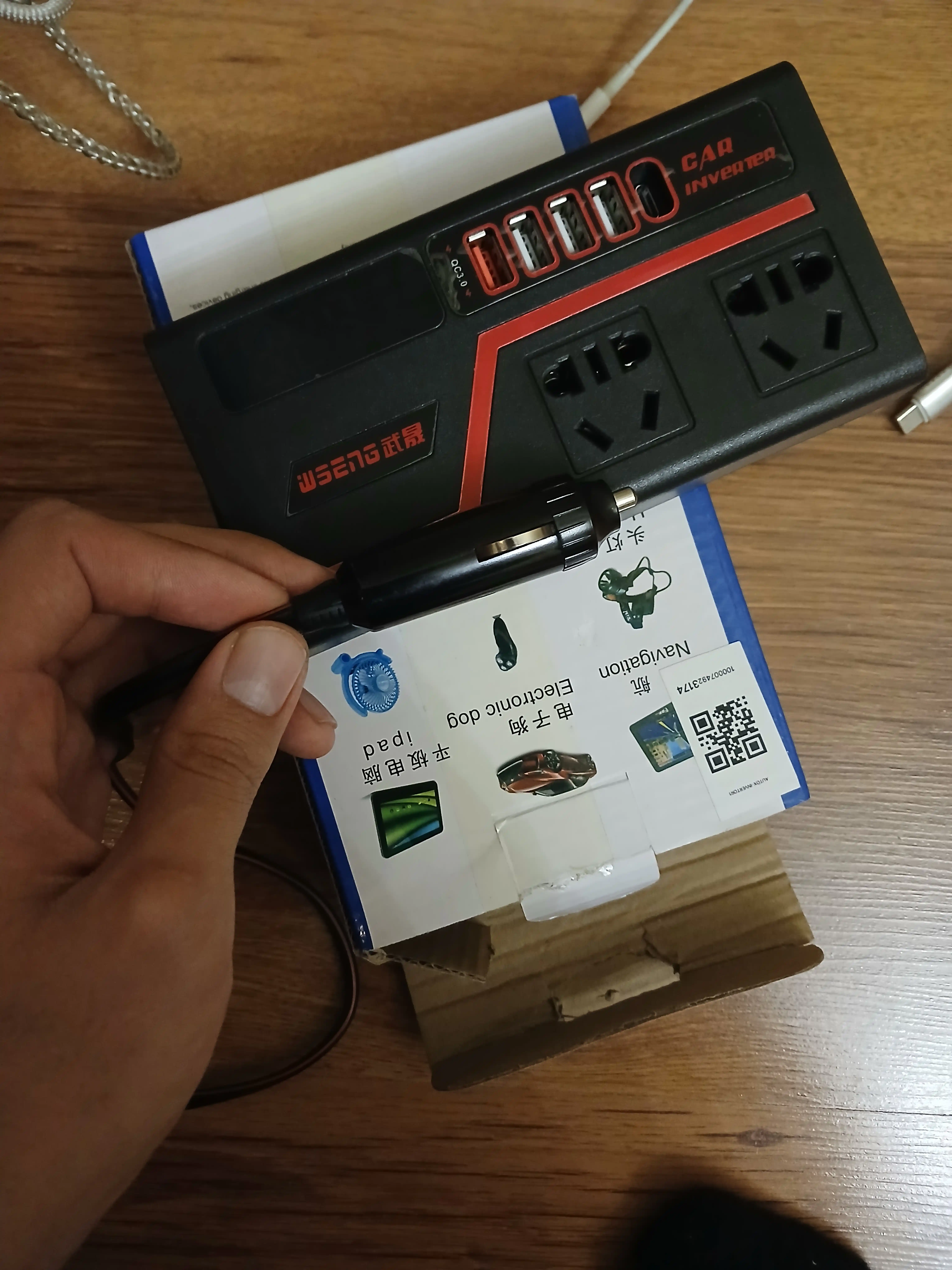 Avtomobil invertori 12V/24V → 220V — tez quvvatlovchi (yuk va yengil avtomobillar uchun)