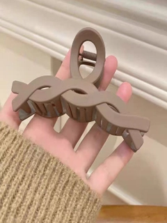 Оливковый