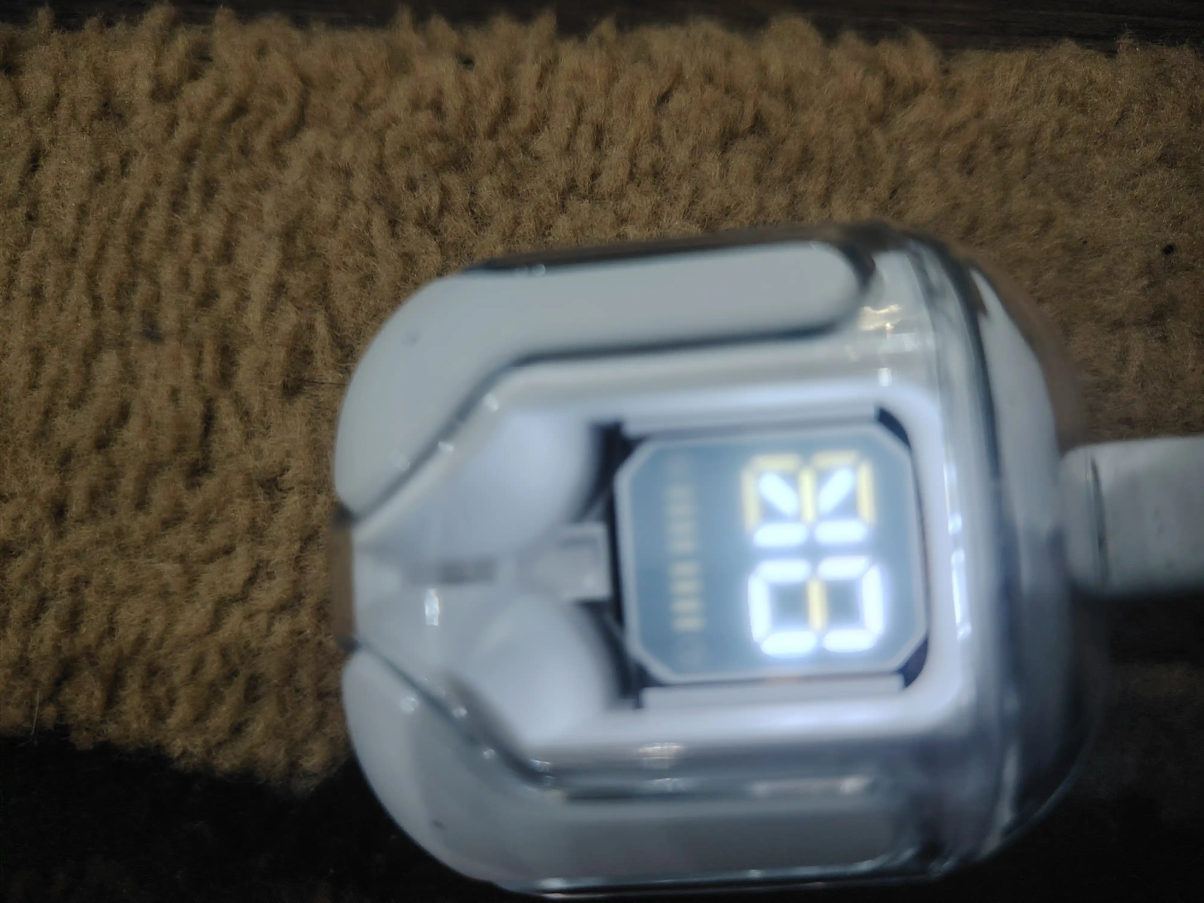 AIR31 simsiz quloqchinlar, LED displey