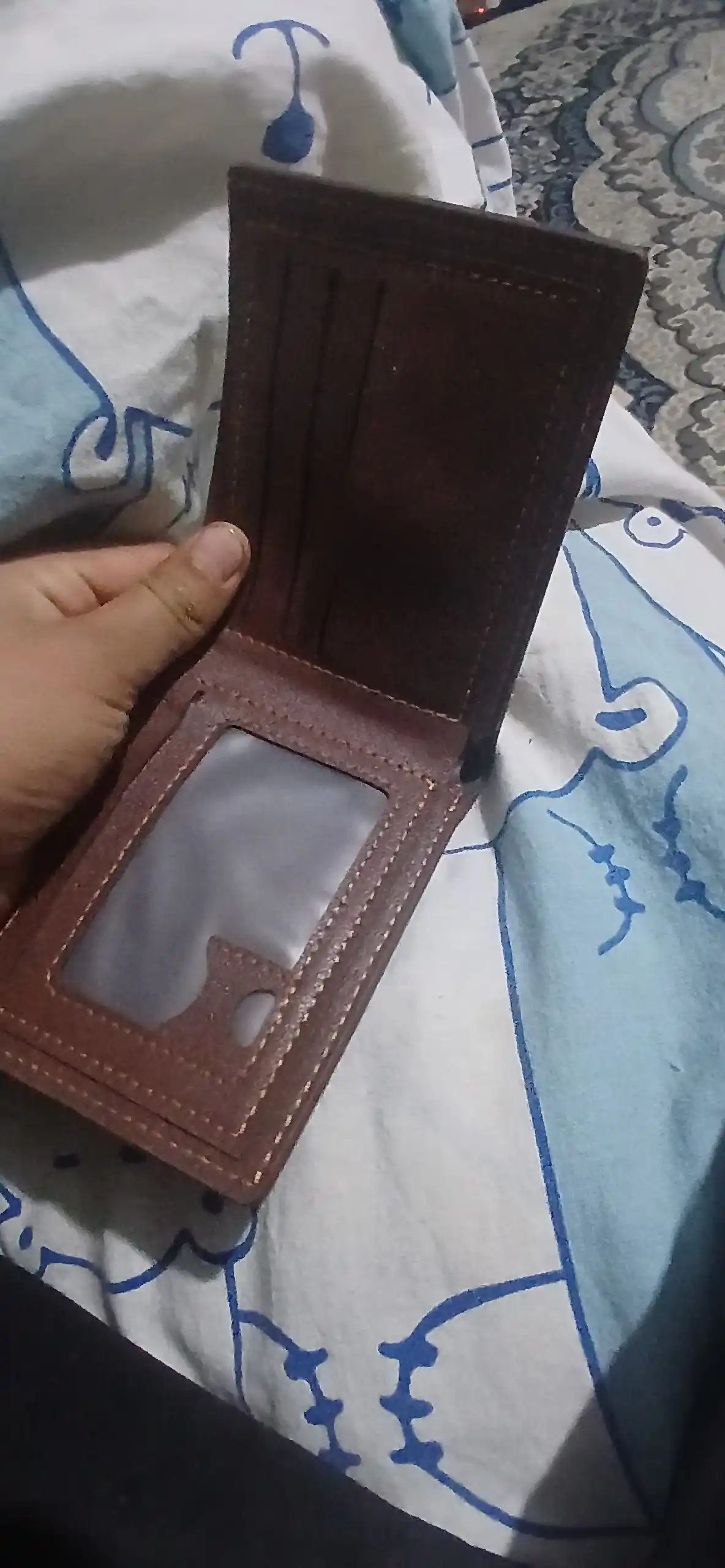 Erkaklar hamyoni, hamyon, kartxolder, o‘lchami 12 * 10 sm
