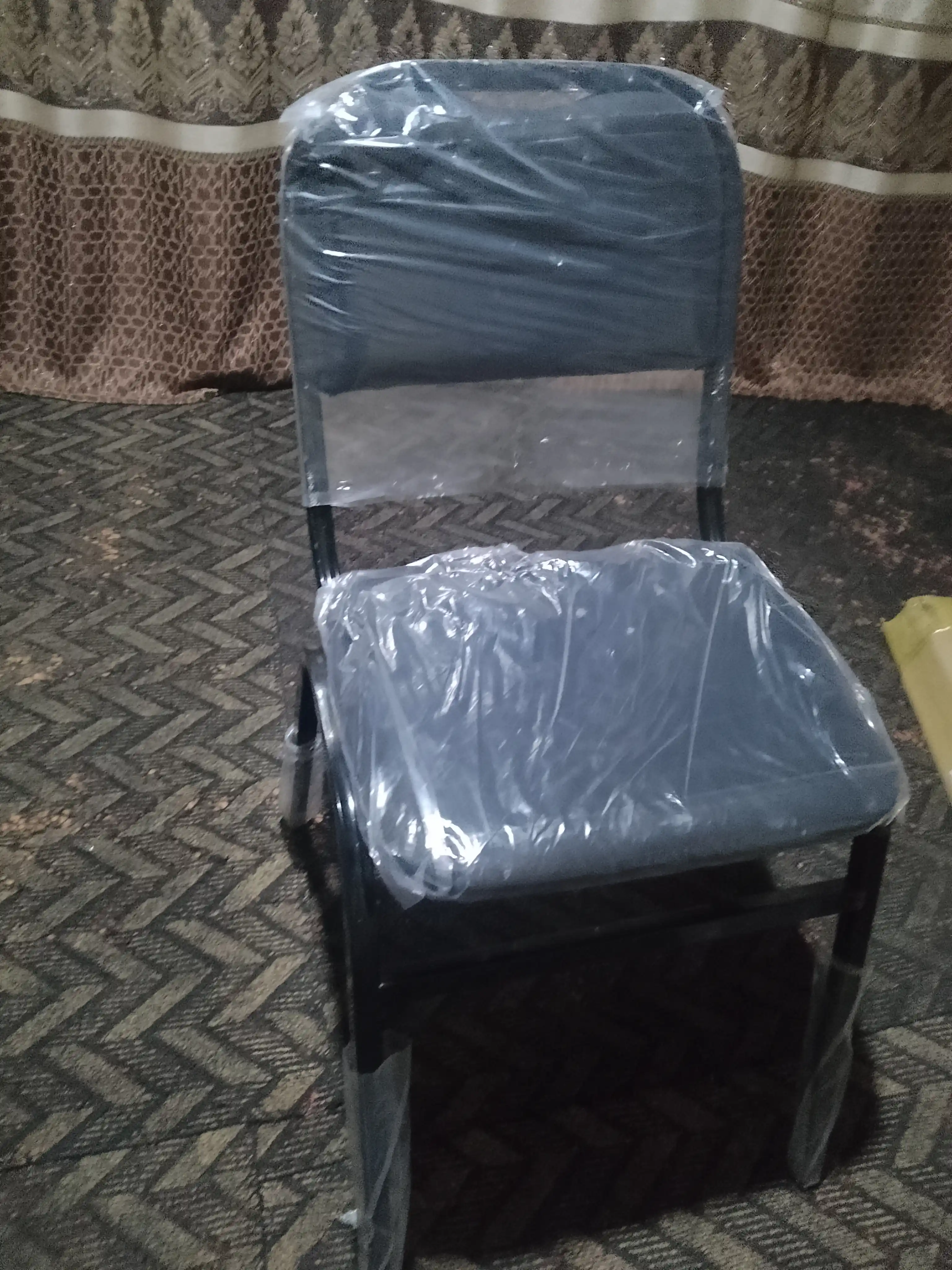 Turon stul, Ofice stuli, majlis zallari, ta'lim, 200 kg