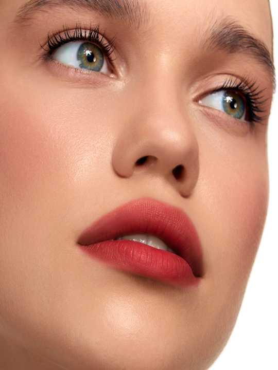 Lab bo‘yog‘i Lip tint Aqua Gel Hyaluron Complex, gialuron bilan, 3,4 g, LUXVISAGE