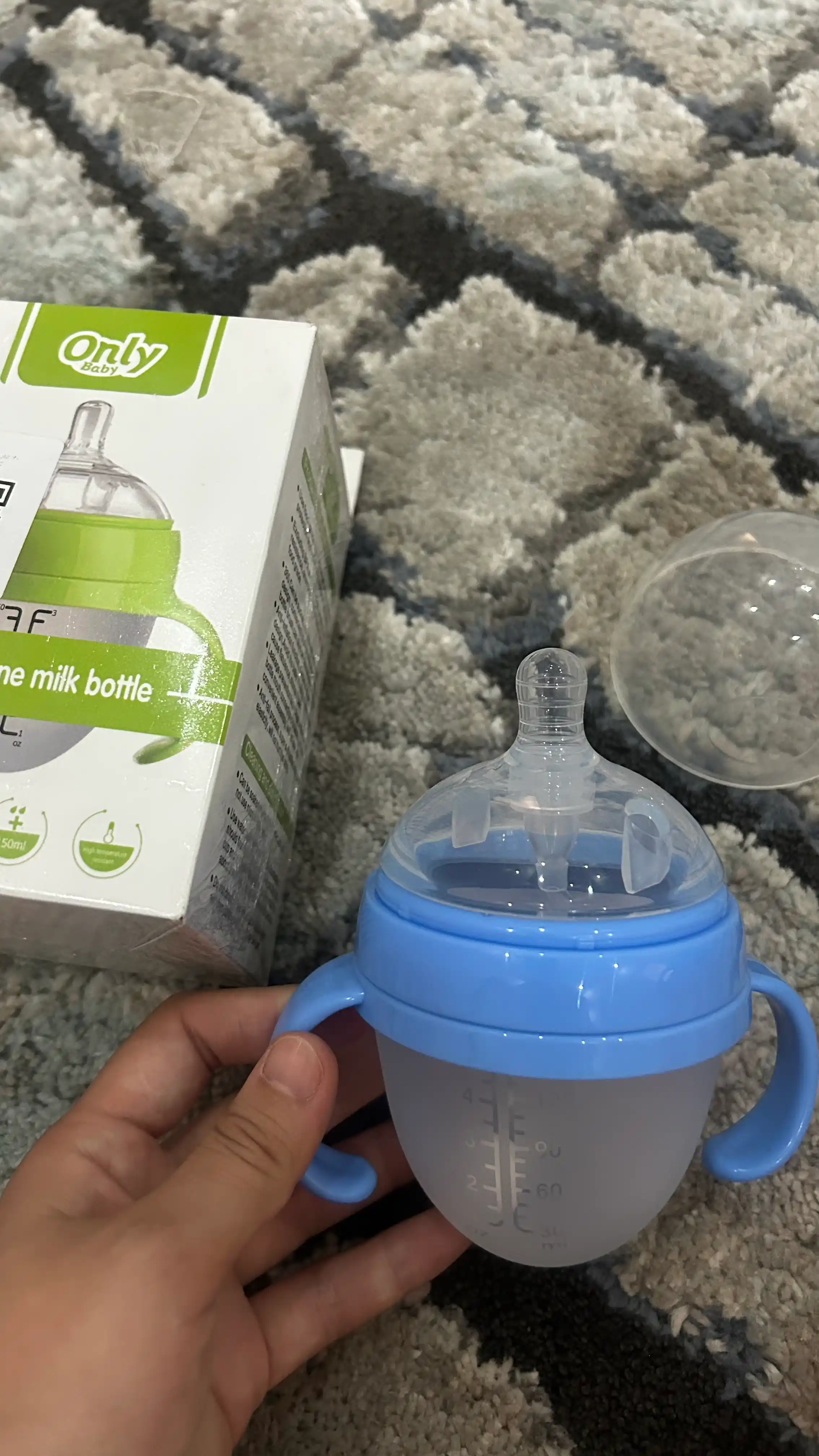 Silikon butilka, tutqich va gravitatsiya sharchasi va so‘rg‘ich bilan, 150, 250 ml