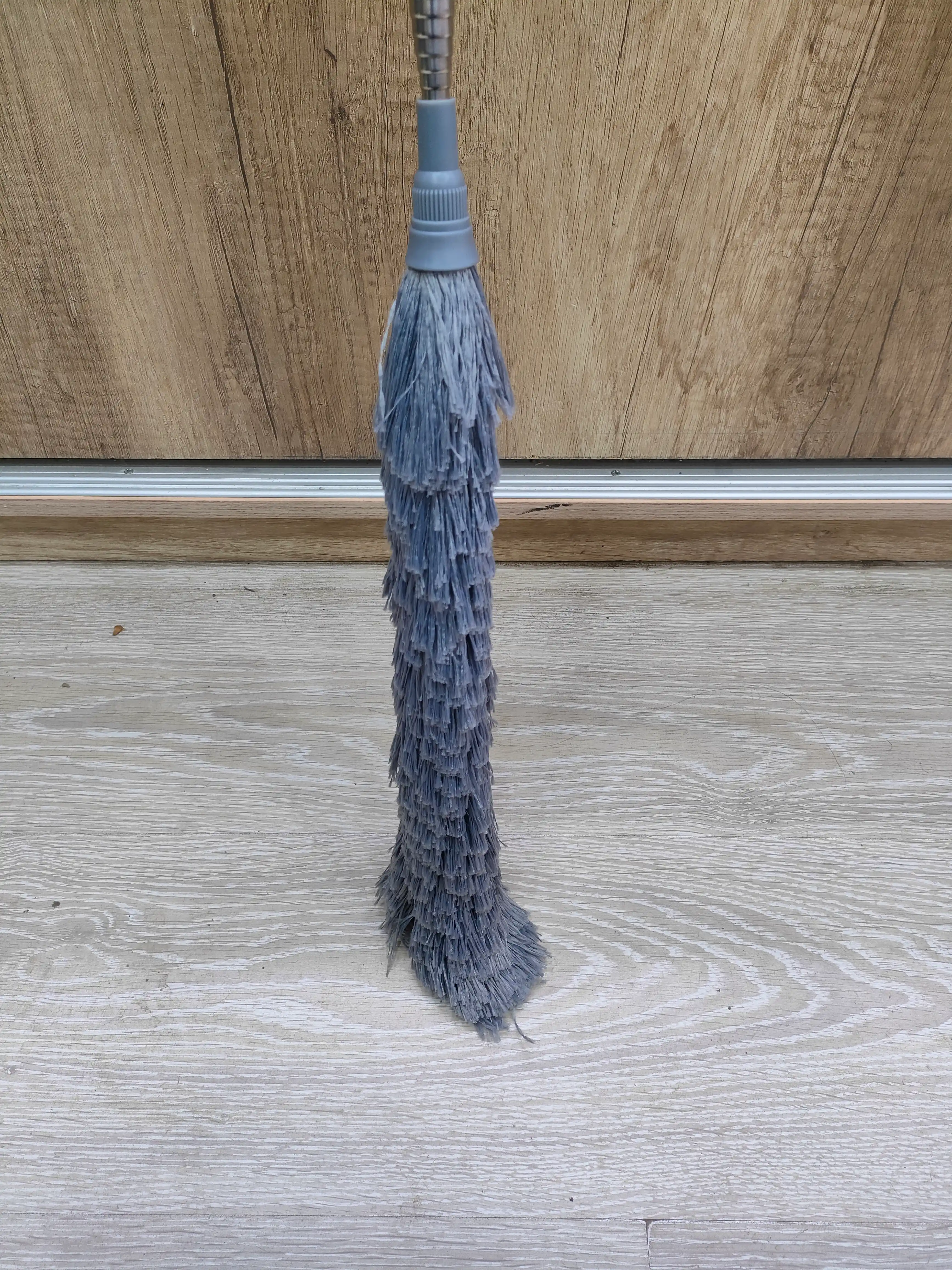 Teleskopik chang artgich, mikrofibrali cho'tka, chang yig‘uvchi cho‘tka, mikrofiber
