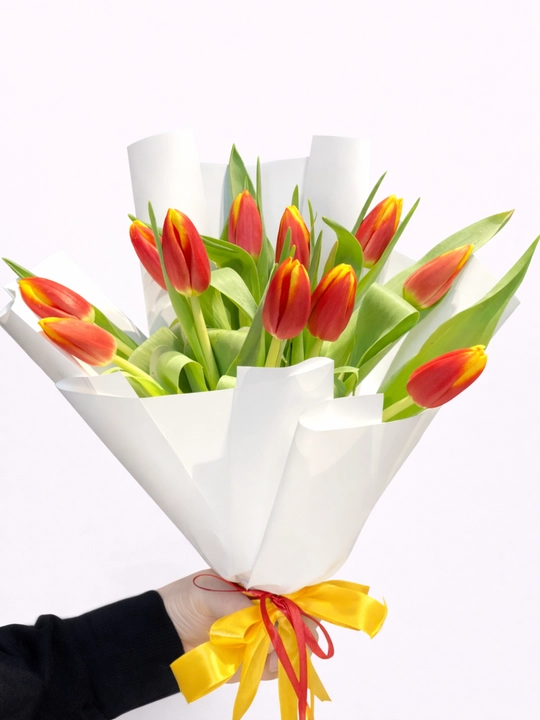 Lola gullar guldastasi, 11 dona - 
