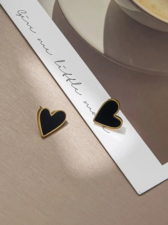 Elegant Black Heart серьги – красивый подарок для женщин