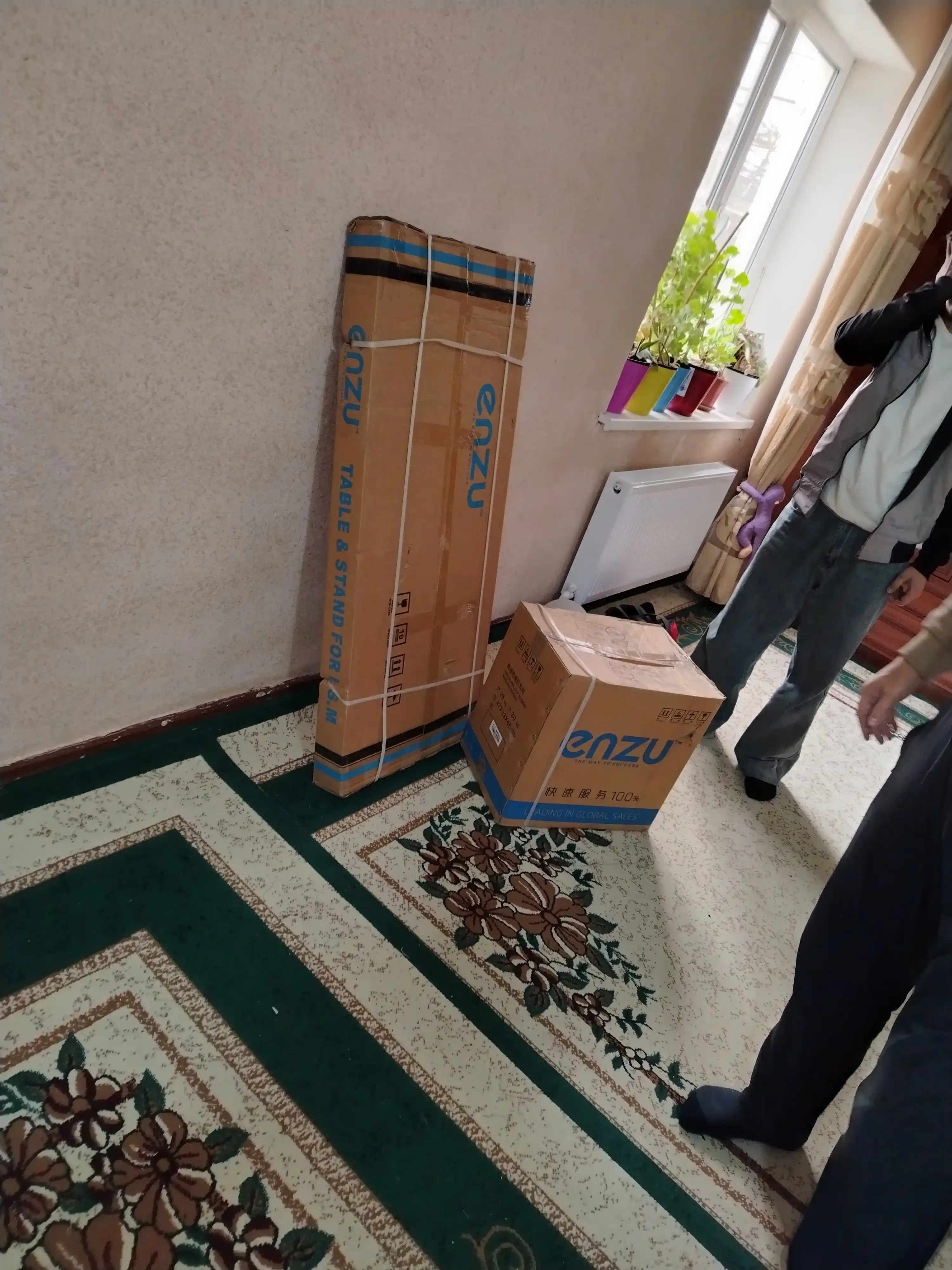 Tikuv mashinasi ENZU D-952, overlock, avtomatik moylash, ko‘p qatlamli matolar uchun