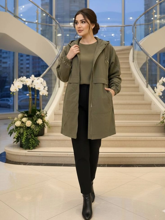 Vetrovka ayollar va qizlar uchun, kalta, yengil kurtkalar standart 46,48,50 o'lchamga mos