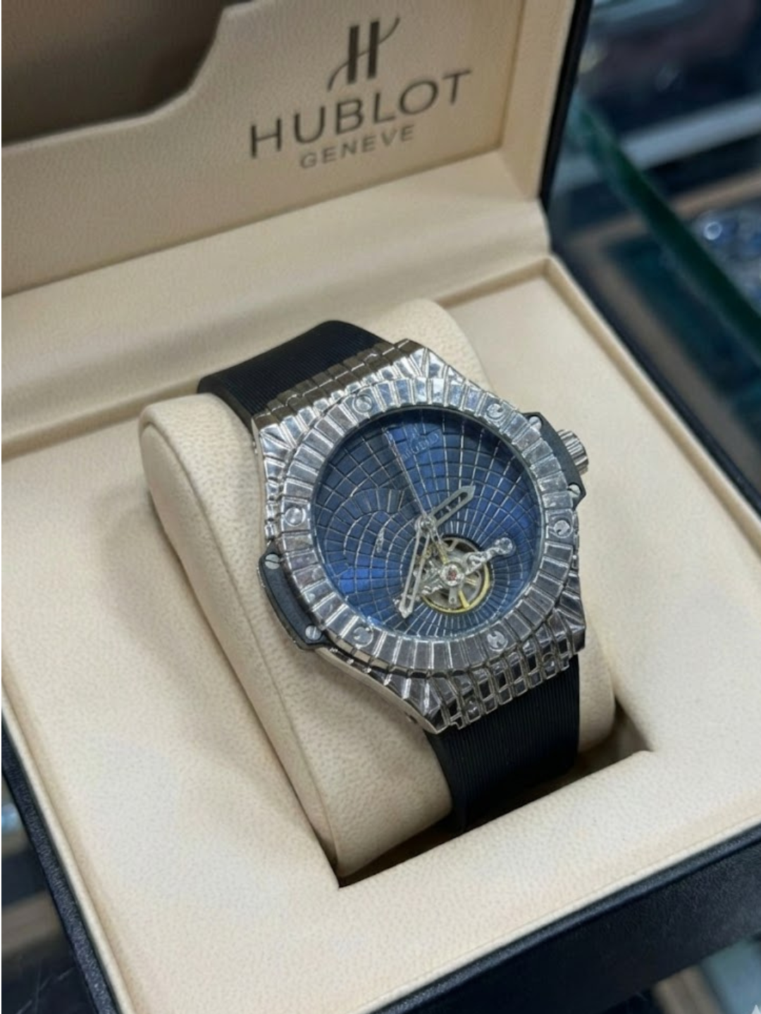 Erkaklar qo'l soati hublot, mexanika qo'l soati,karobka dakument hujjatlari