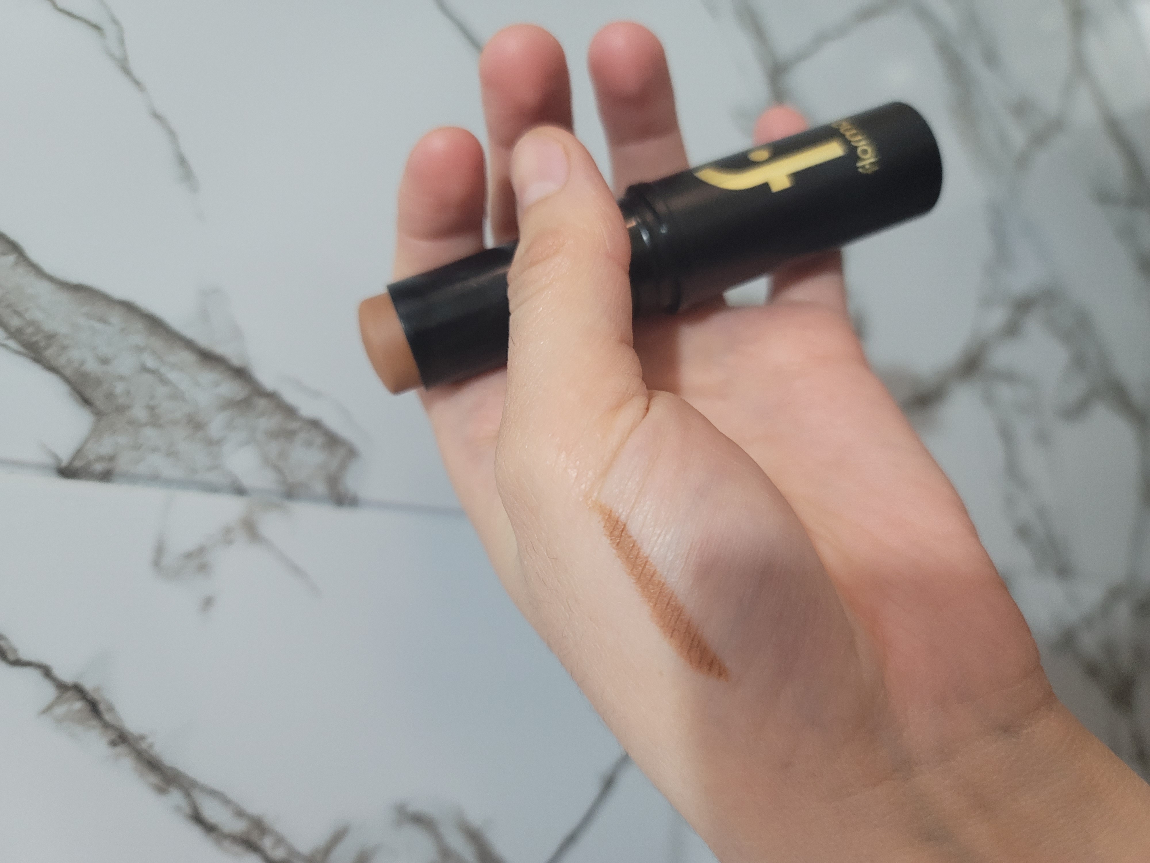 Контур хайлайтер Flormar stick
