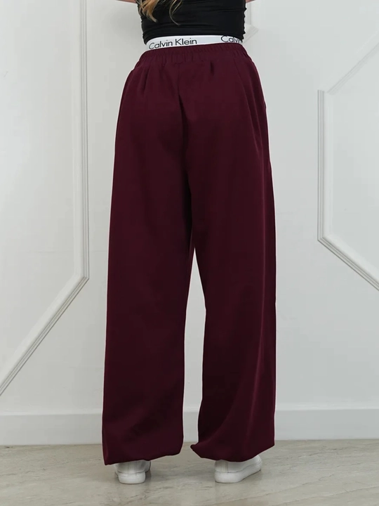 Ayollar va erkaklar sport shimlari, shalvar, triko, uniseks Calvin Klein, standart razmer