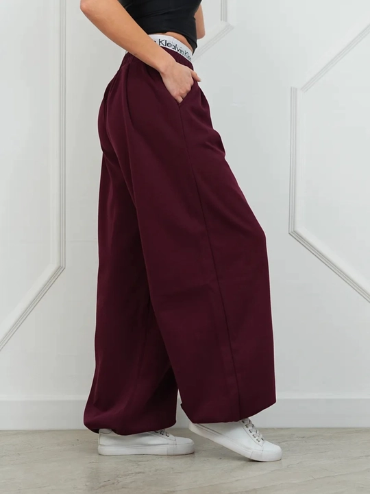 Ayollar va erkaklar sport shimlari, shalvar, triko, uniseks Calvin Klein, standart razmer