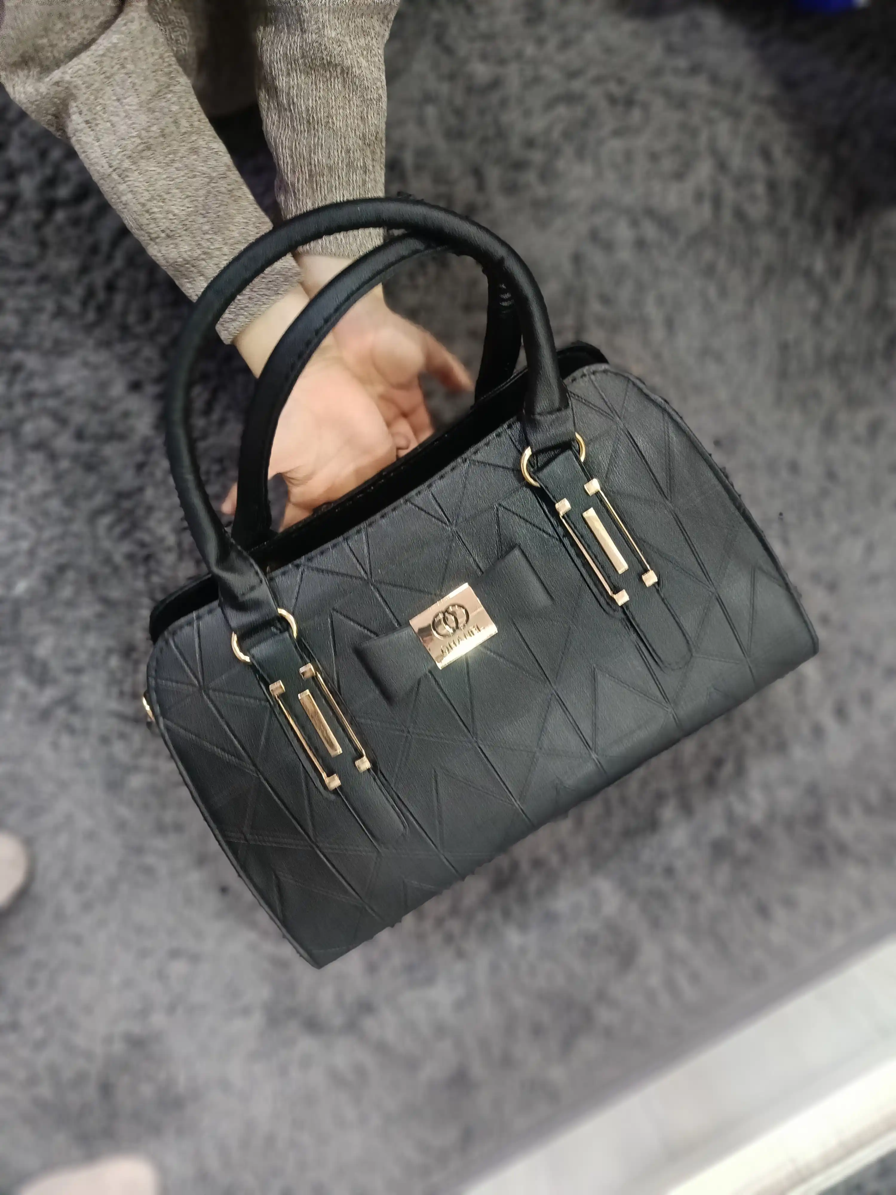Ayollar sumkasi chanel zamonzviy va sifatli dizyin