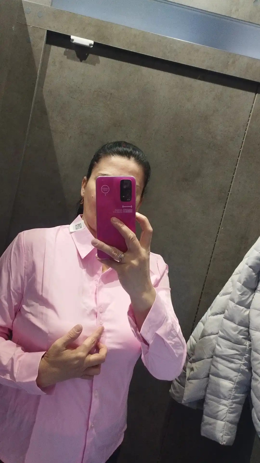 Ayollar ko‘ylagi, yupqa, bir xil rangli