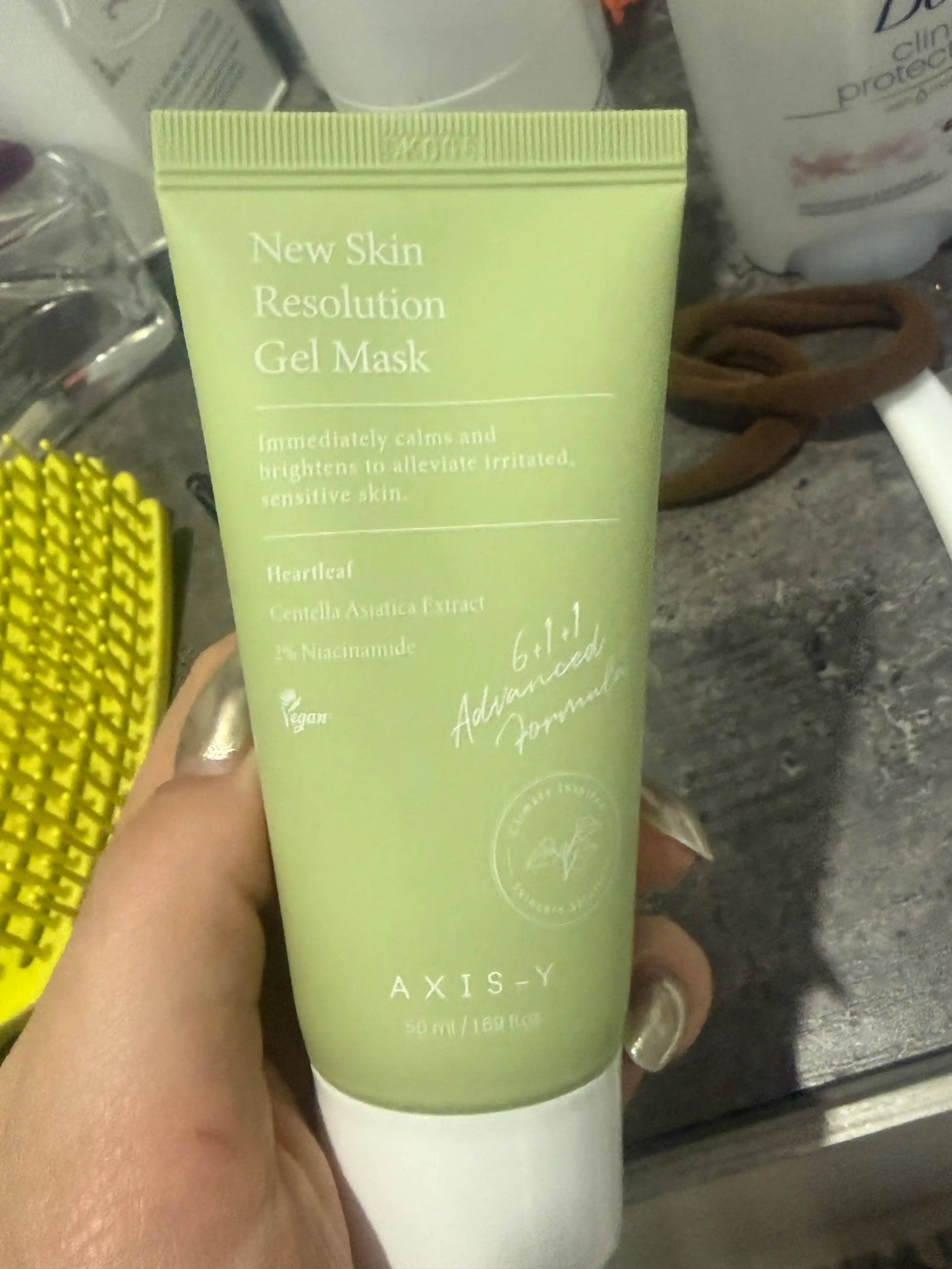 Очищающая глиняная маска для уменьшения пор AXIS-Y Mugwort Pore Off Pack - Gel Mask