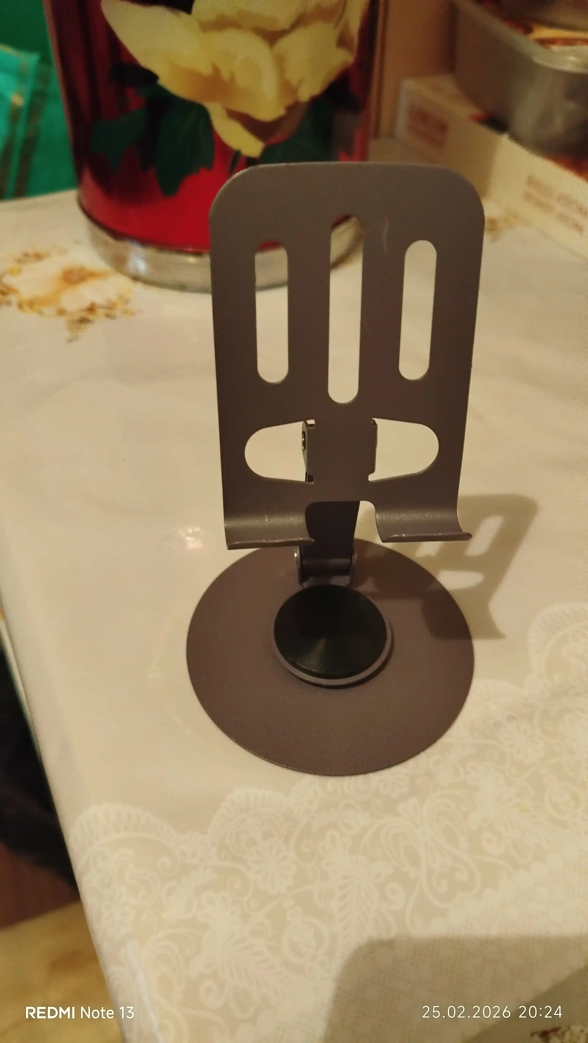 Telefon va planshetlar uchun 360 gradusga buriladigan metall tutqich, telefon pastafka