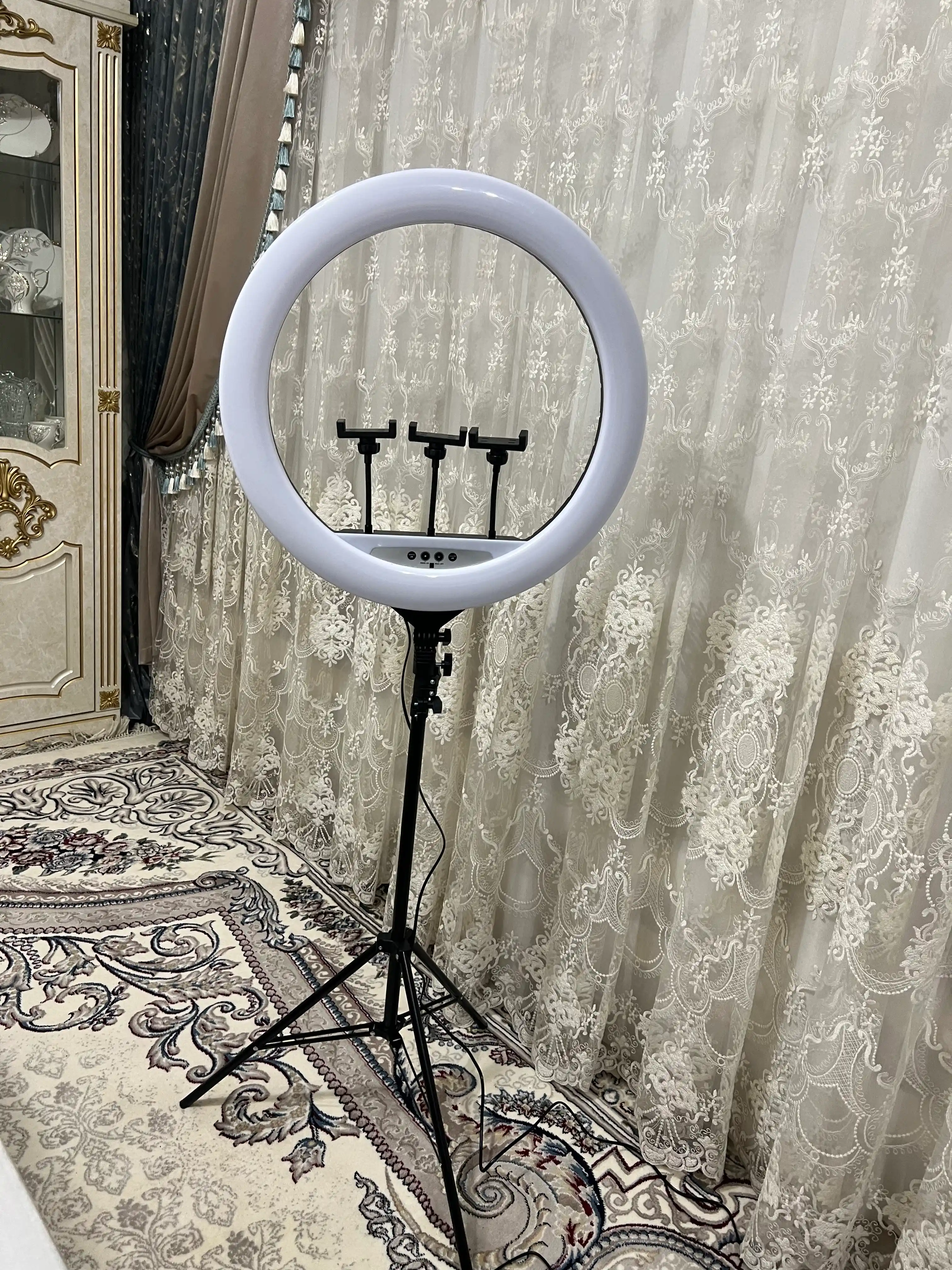 Selfi lampasi, halqali, RGB, LED, shtativ bilan, 210 sm BD 330