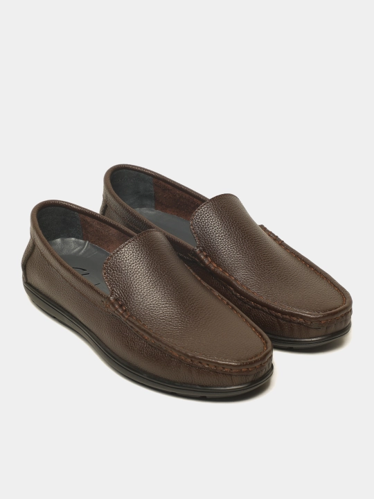Clarks Erkaklar Charm Loafer Klassik Poyabzal, Jigarrang - 