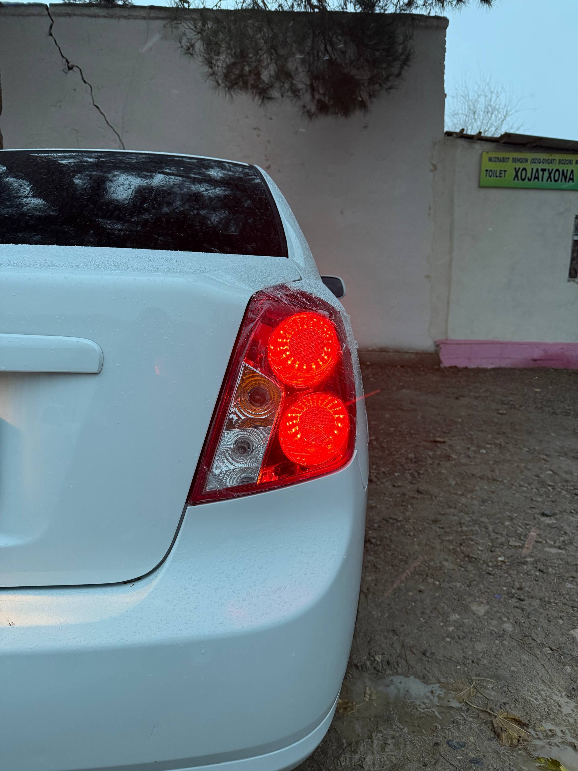 Orqa yoritgich Optra to'plam Lacetti va Gentra uchun